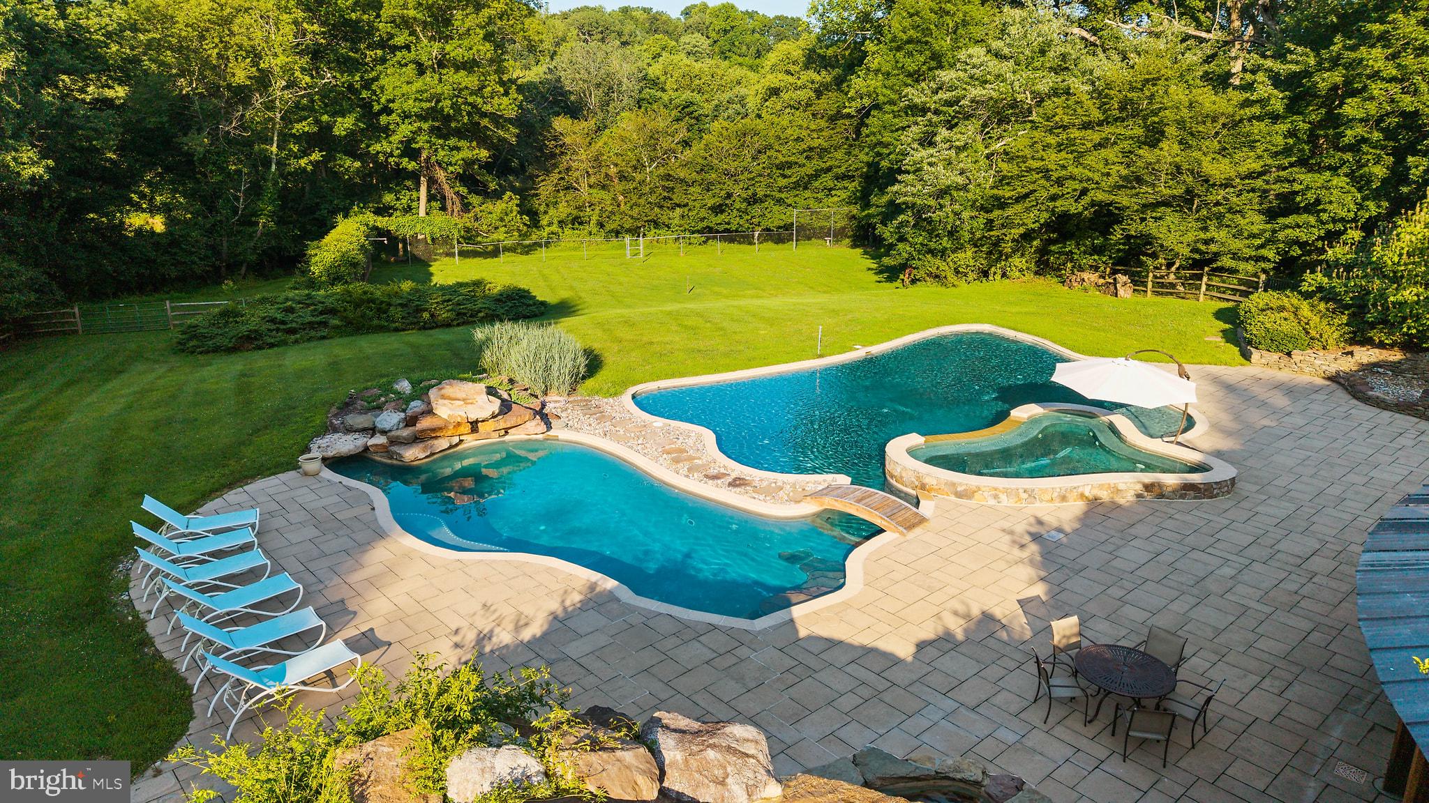 WINDSTONE - Residential