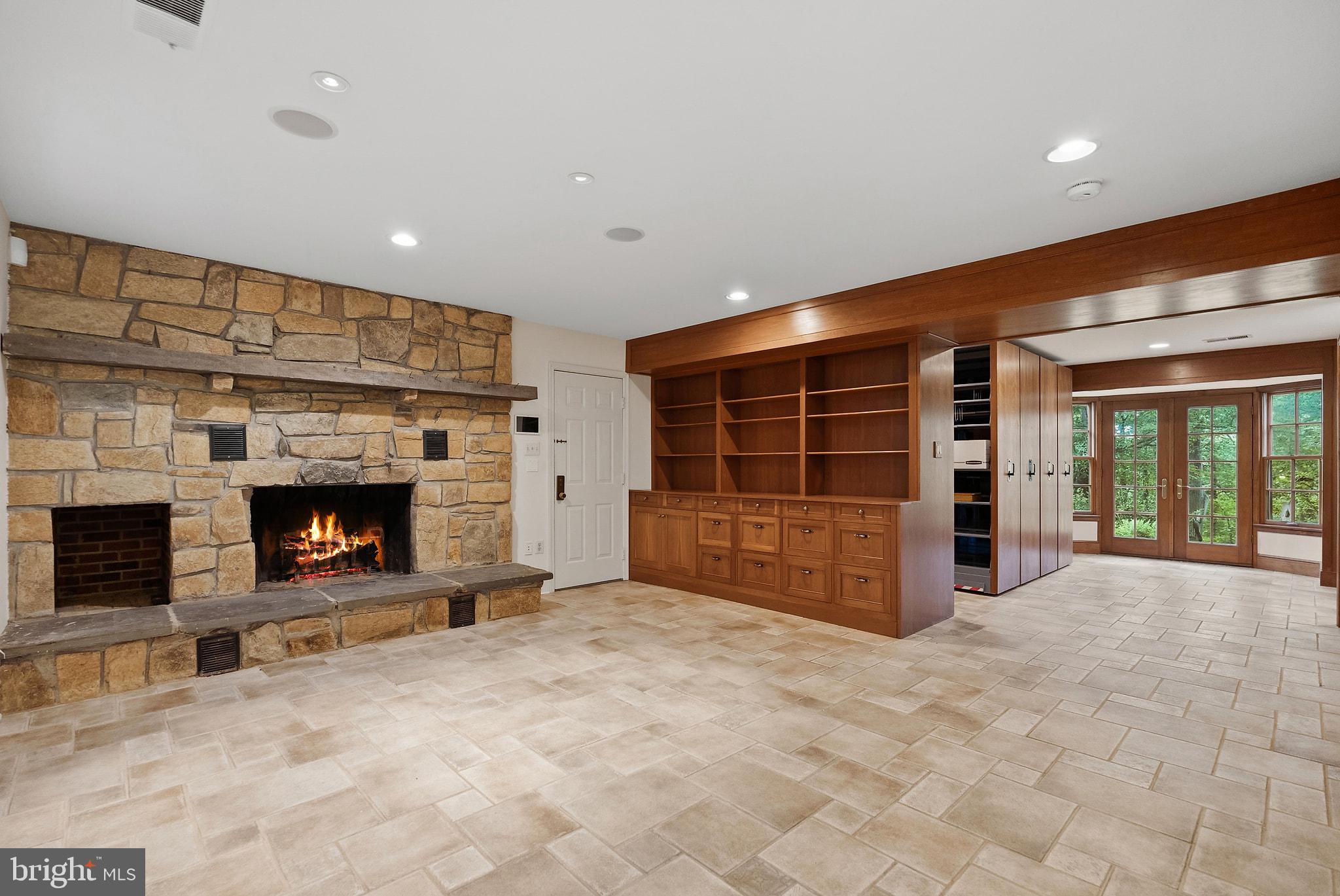 WINDSTONE - Residential
