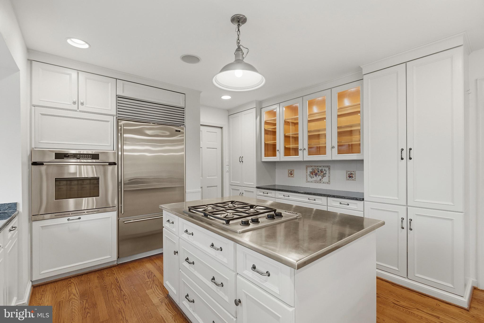 WINDSTONE - Residential