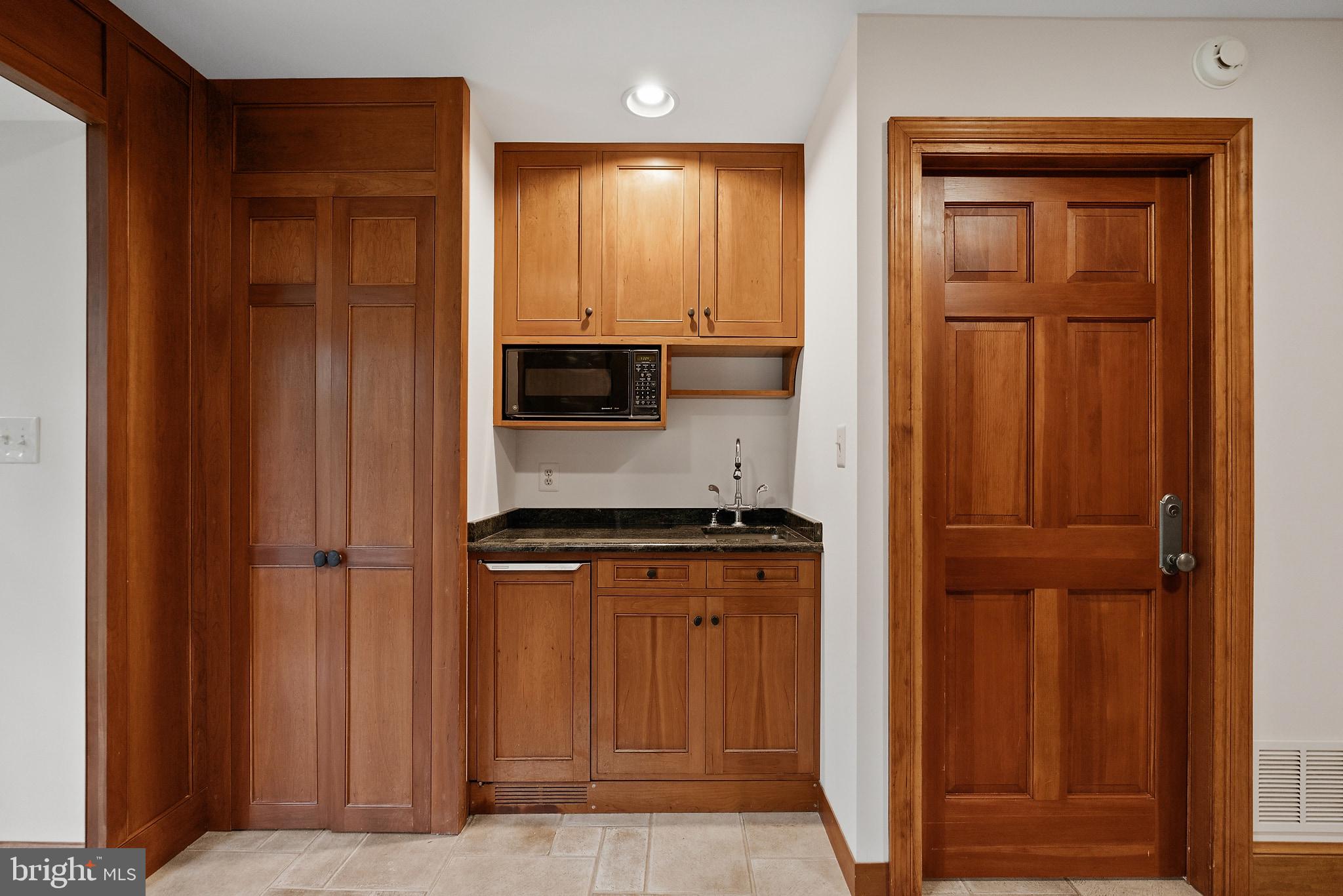 WINDSTONE - Residential