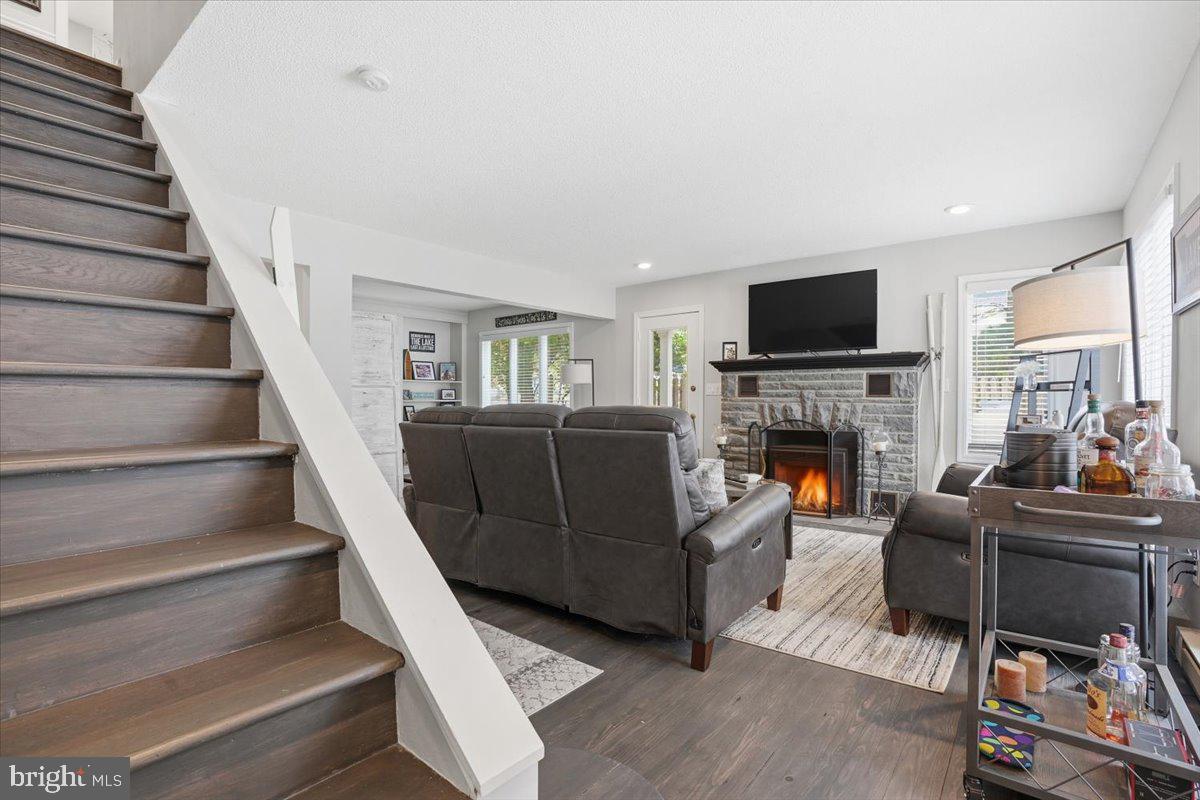SPINNLER POINT - Residential
