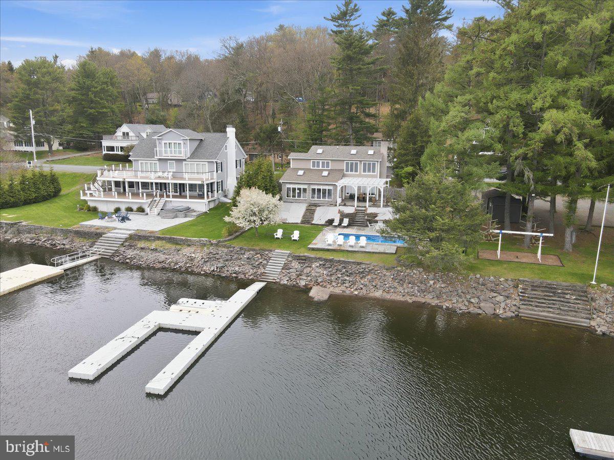 SPINNLER POINT - Residential