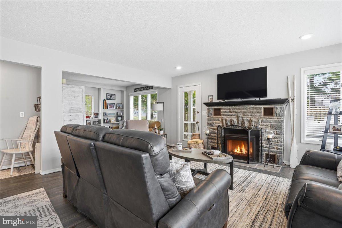 SPINNLER POINT - Residential