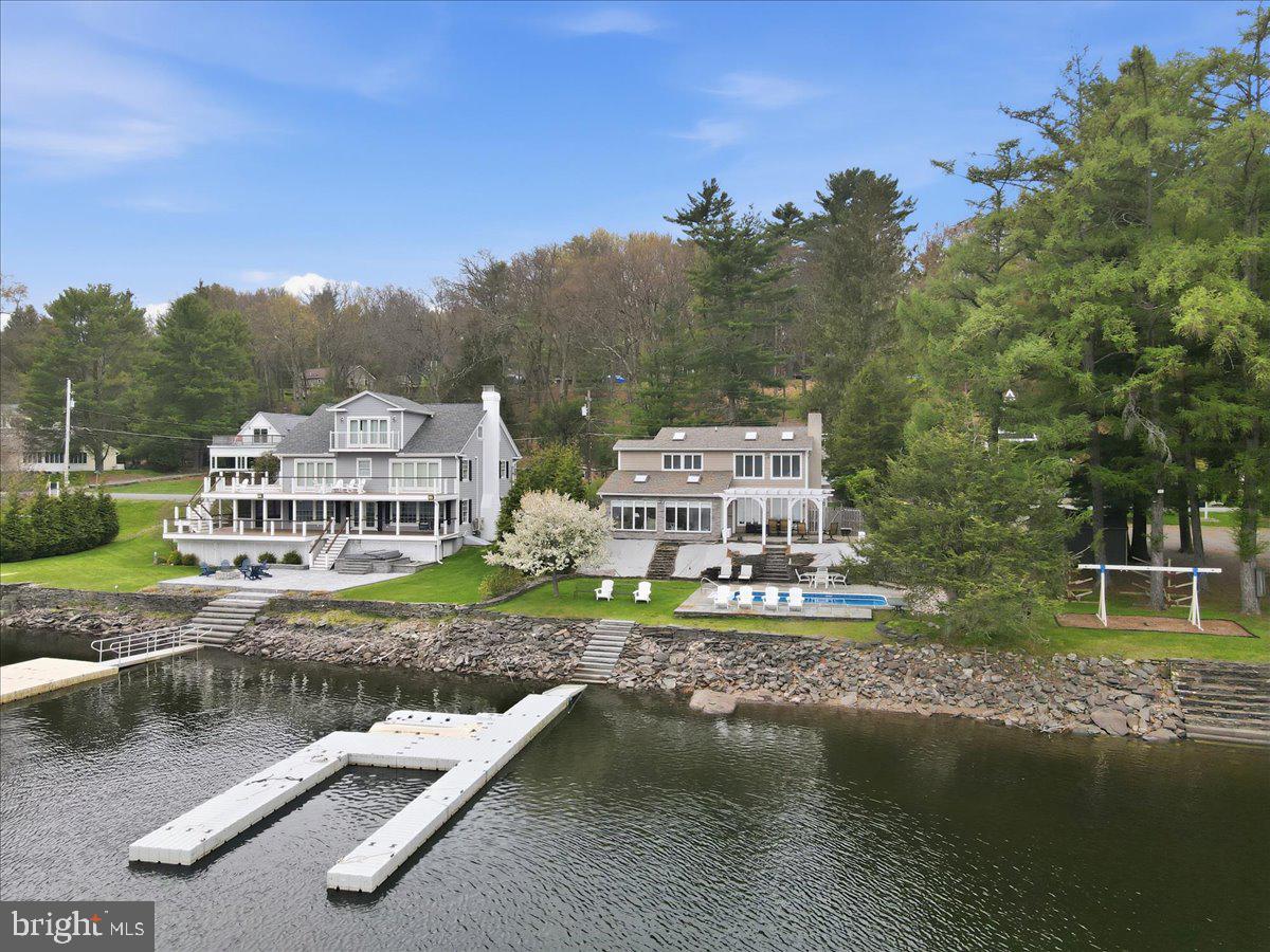 SPINNLER POINT - Residential