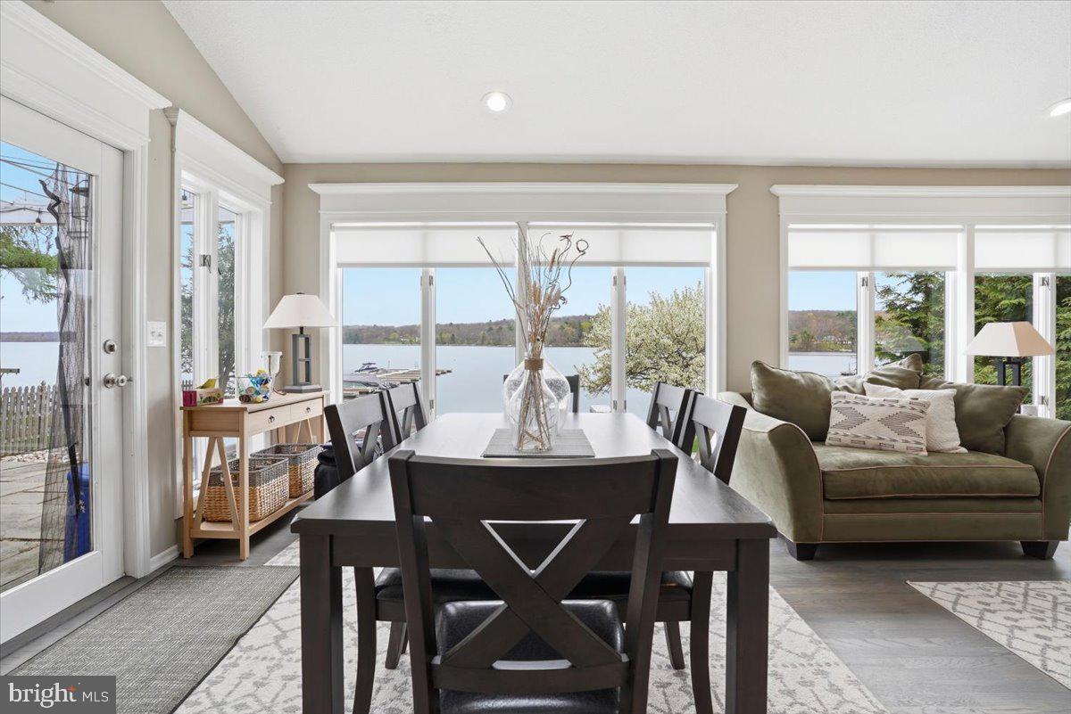 SPINNLER POINT - Residential