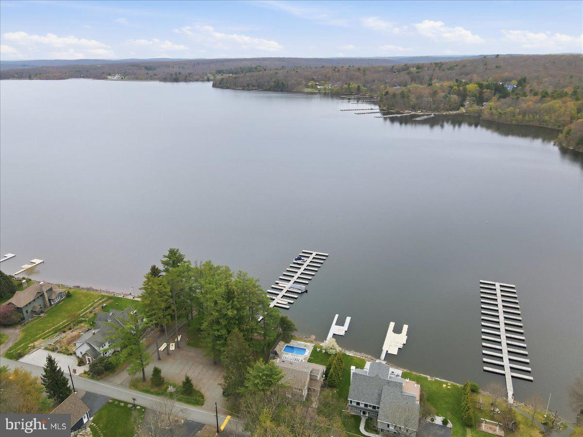 SPINNLER POINT - Residential