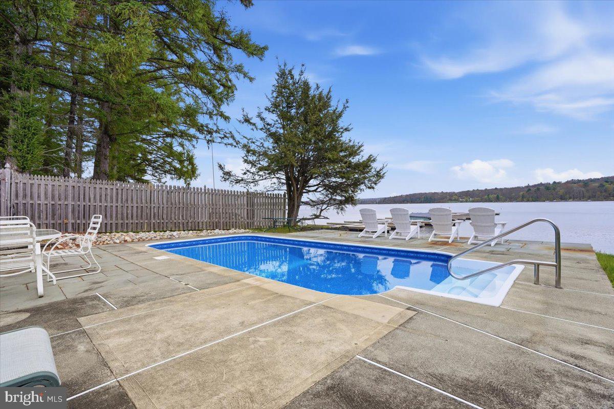 SPINNLER POINT - Residential