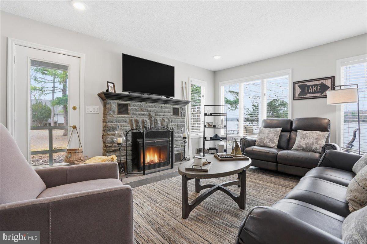 SPINNLER POINT - Residential