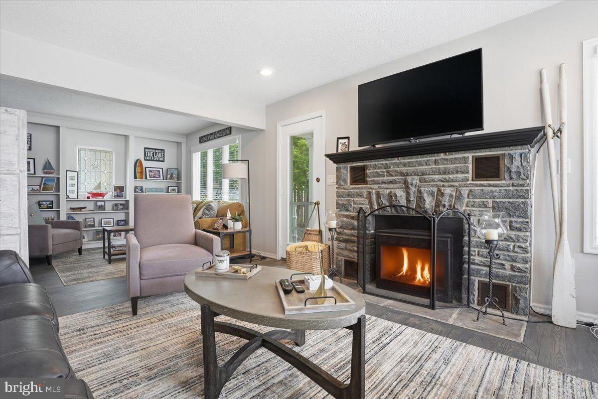 SPINNLER POINT - Residential