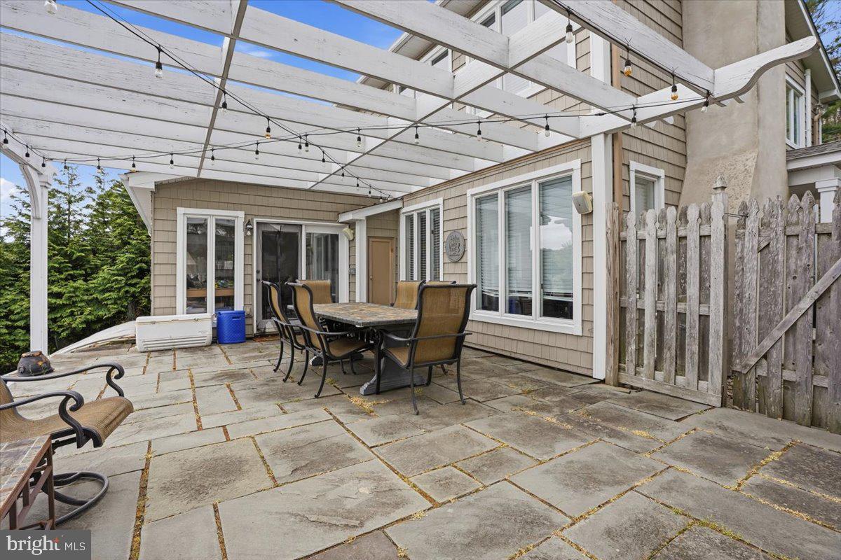 SPINNLER POINT - Residential