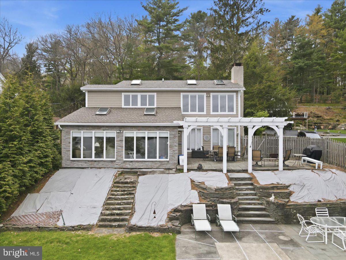 SPINNLER POINT - Residential