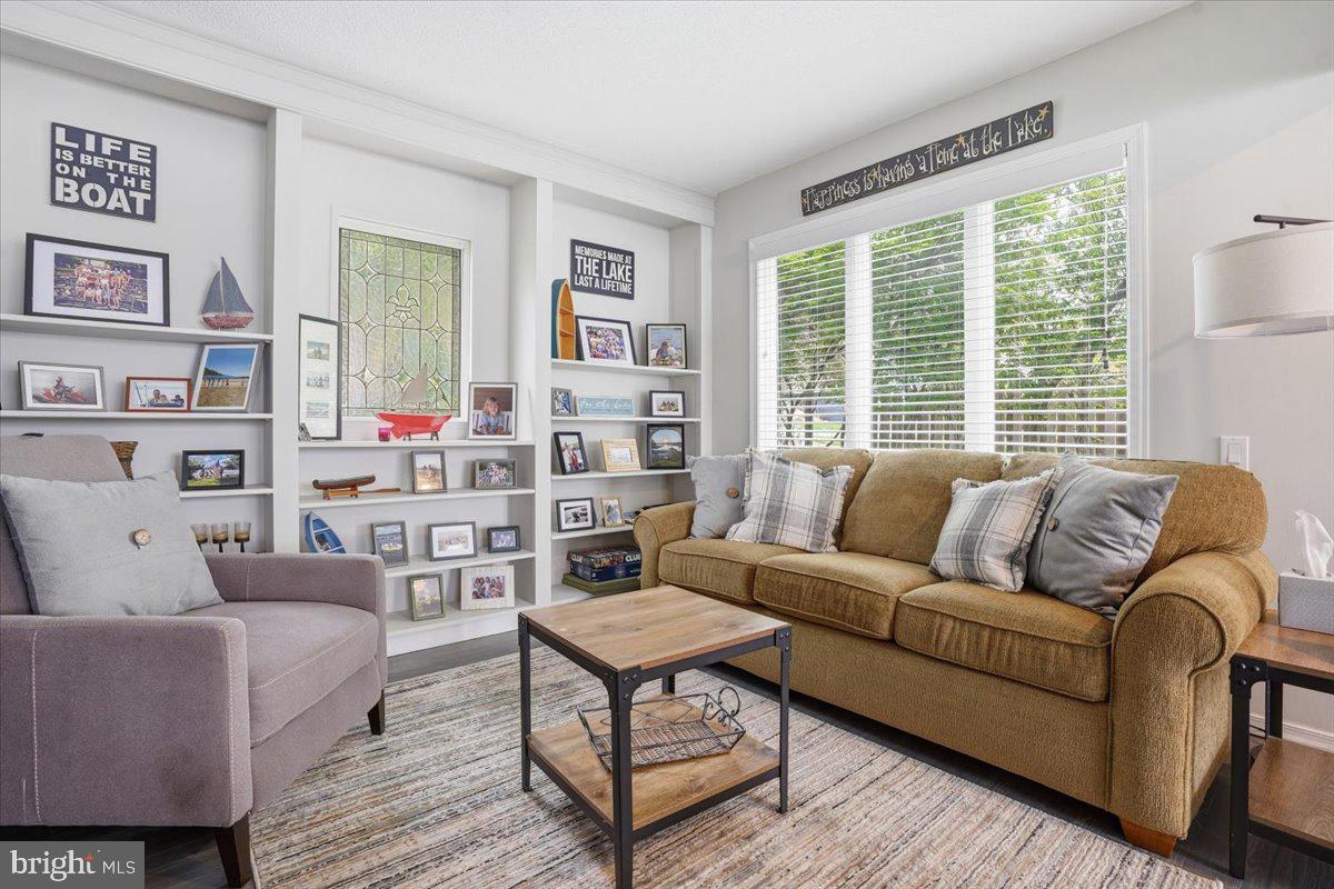 SPINNLER POINT - Residential