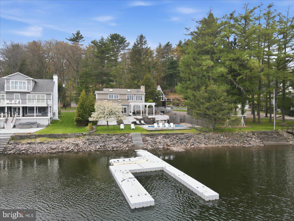 SPINNLER POINT - Residential