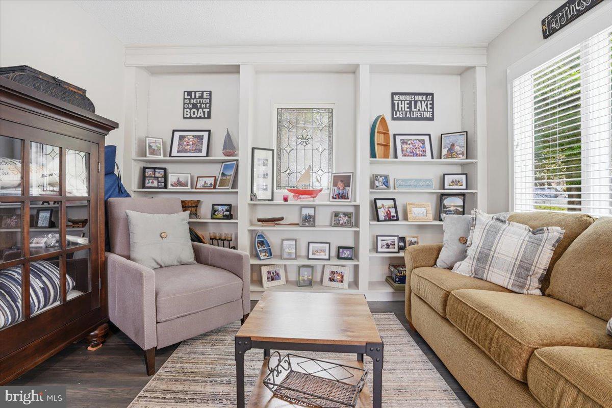 SPINNLER POINT - Residential