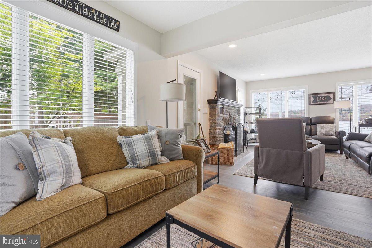 SPINNLER POINT - Residential