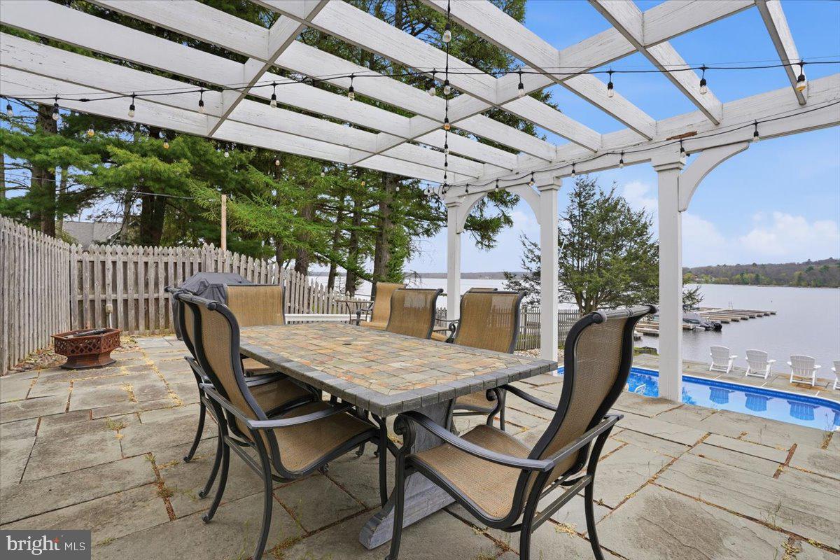 SPINNLER POINT - Residential