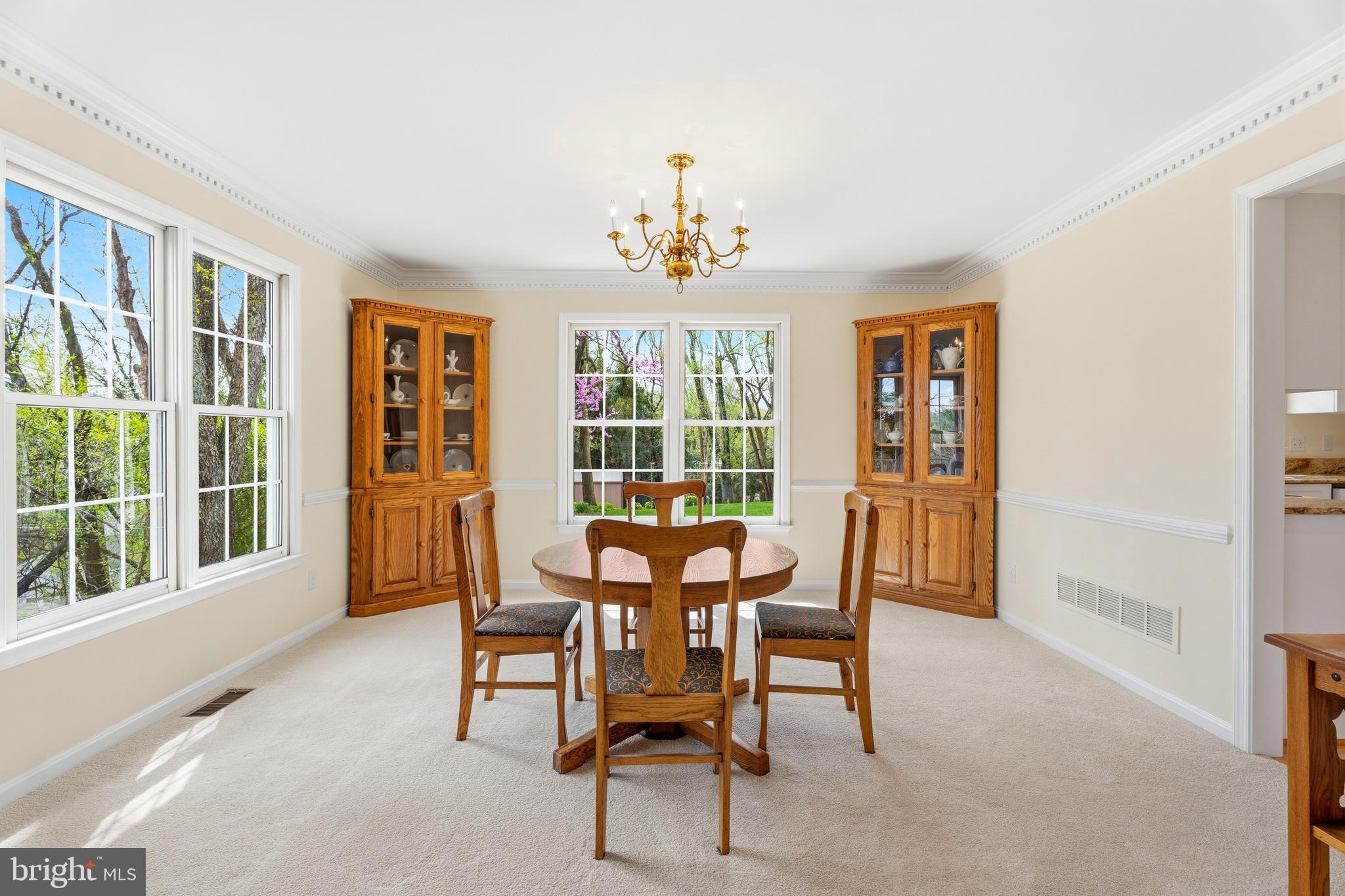 FONT HILL MANOR - Residential