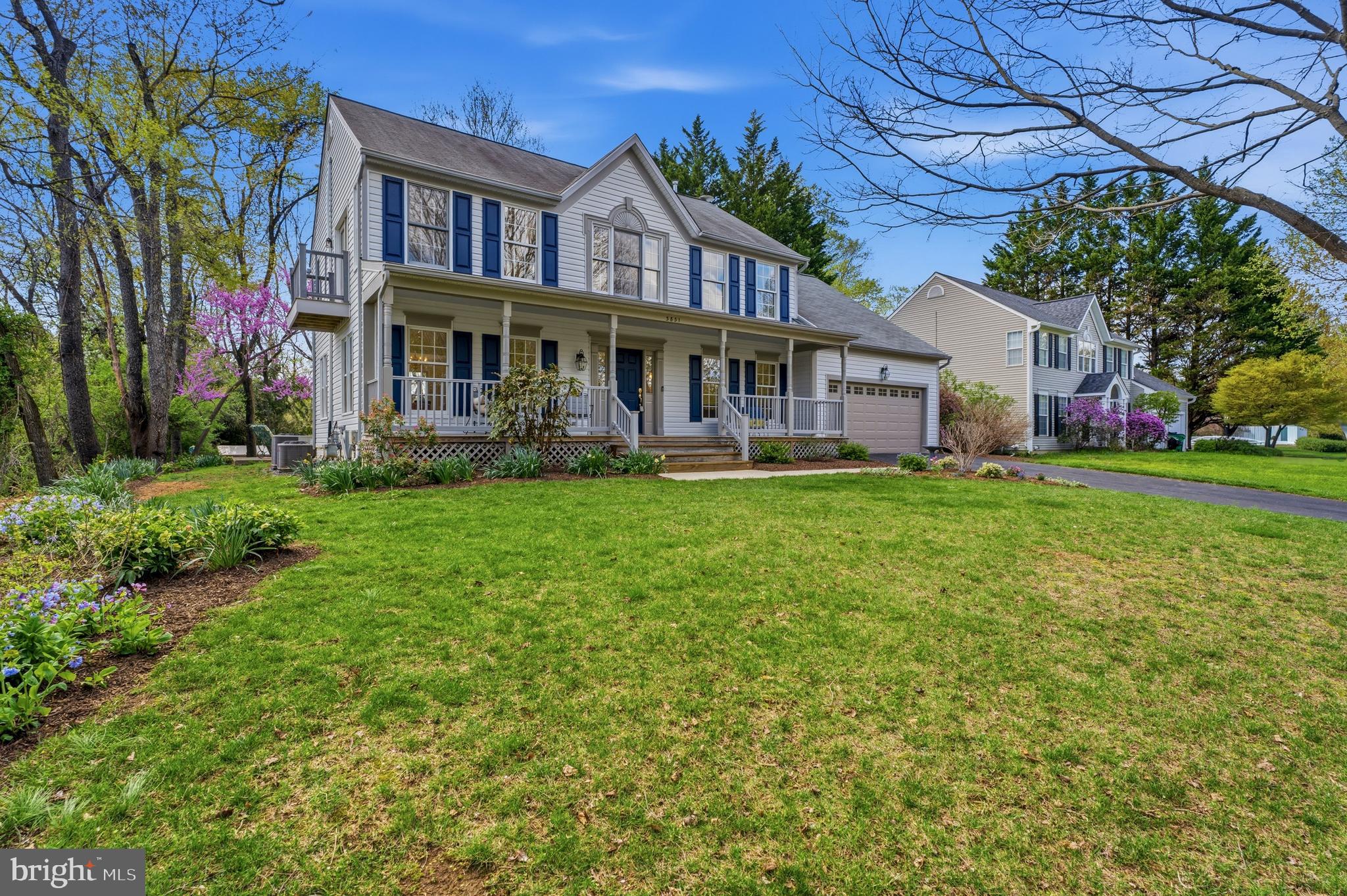 FONT HILL MANOR - Residential