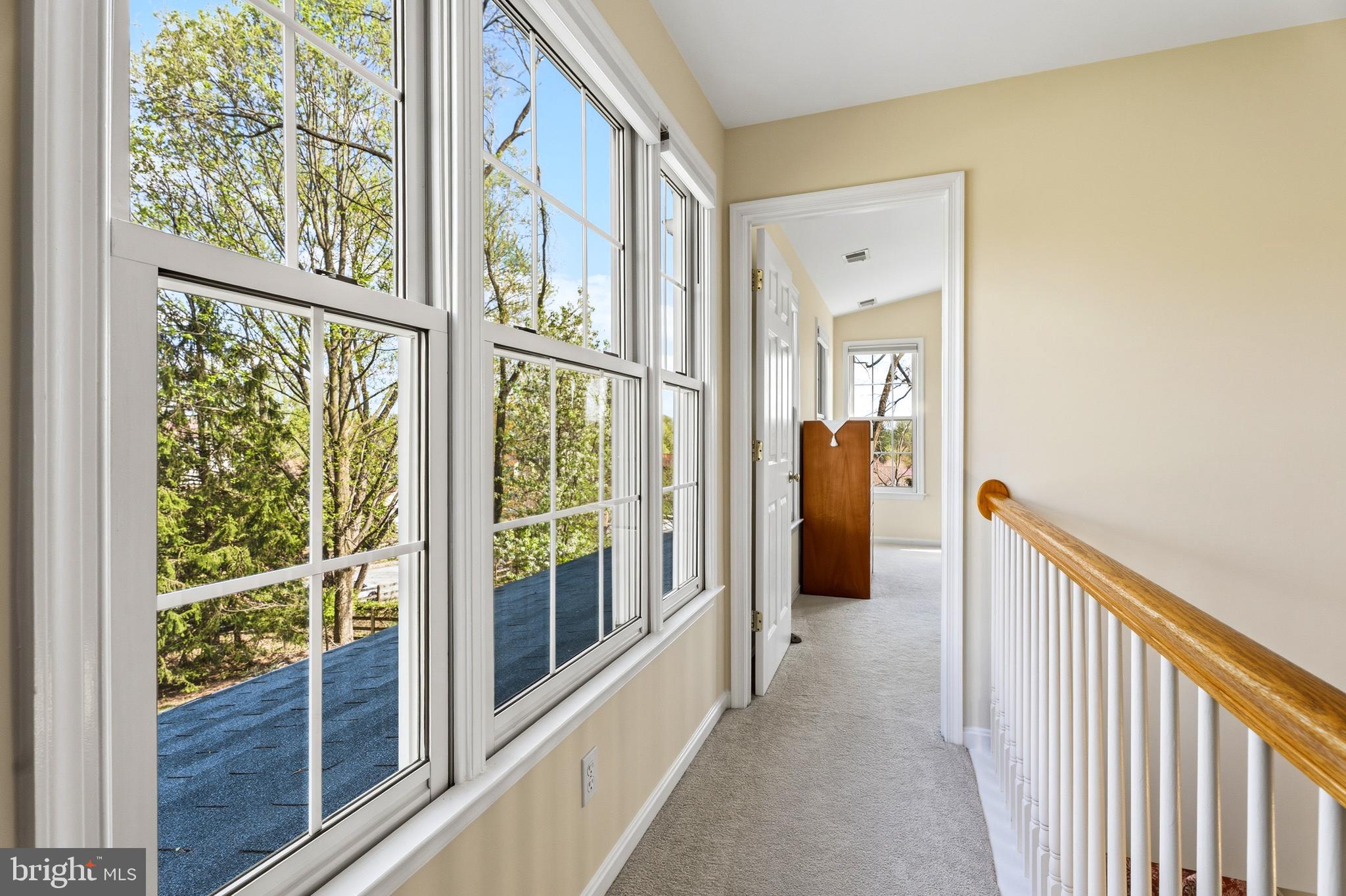 FONT HILL MANOR - Residential