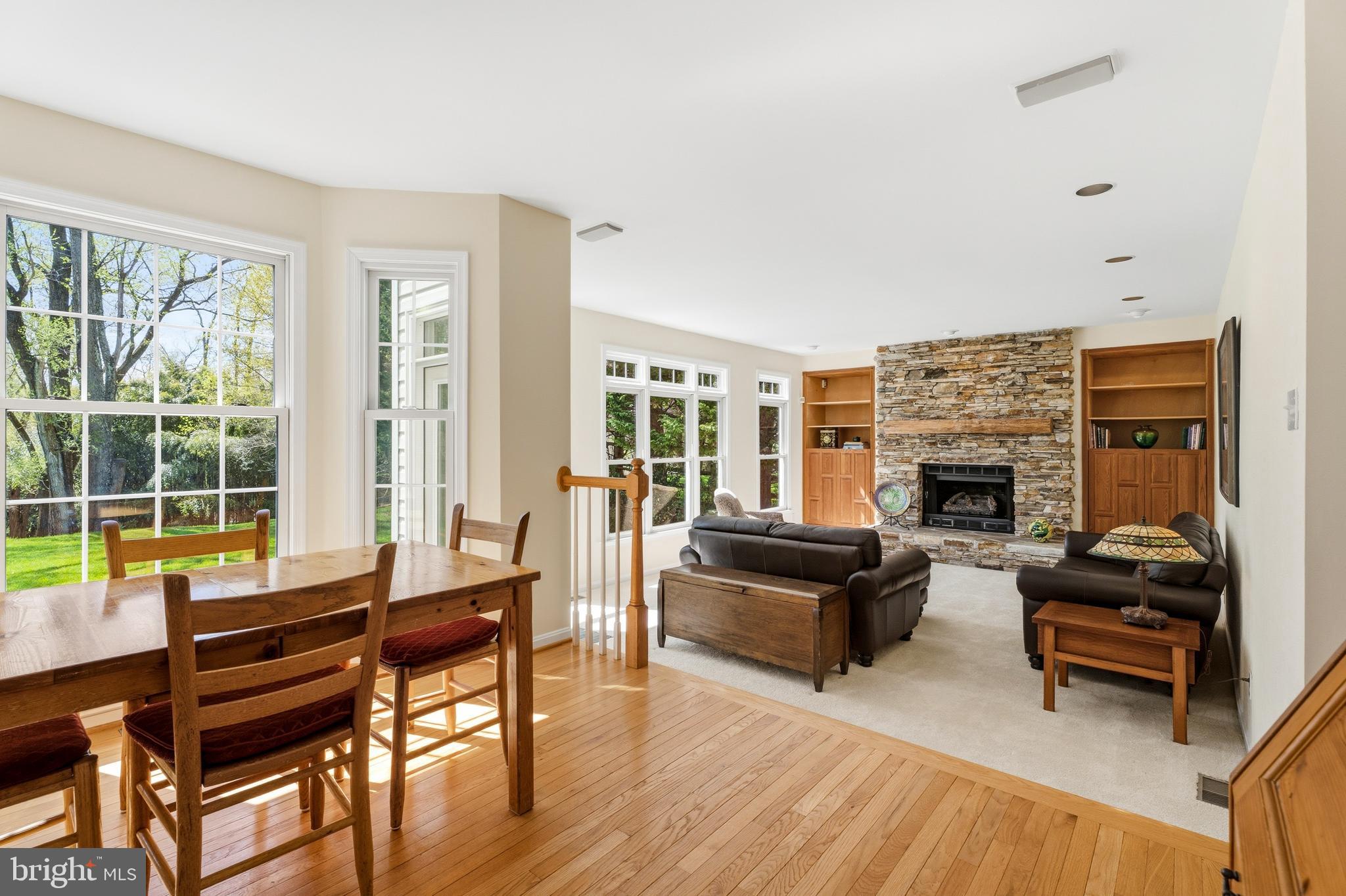 FONT HILL MANOR - Residential