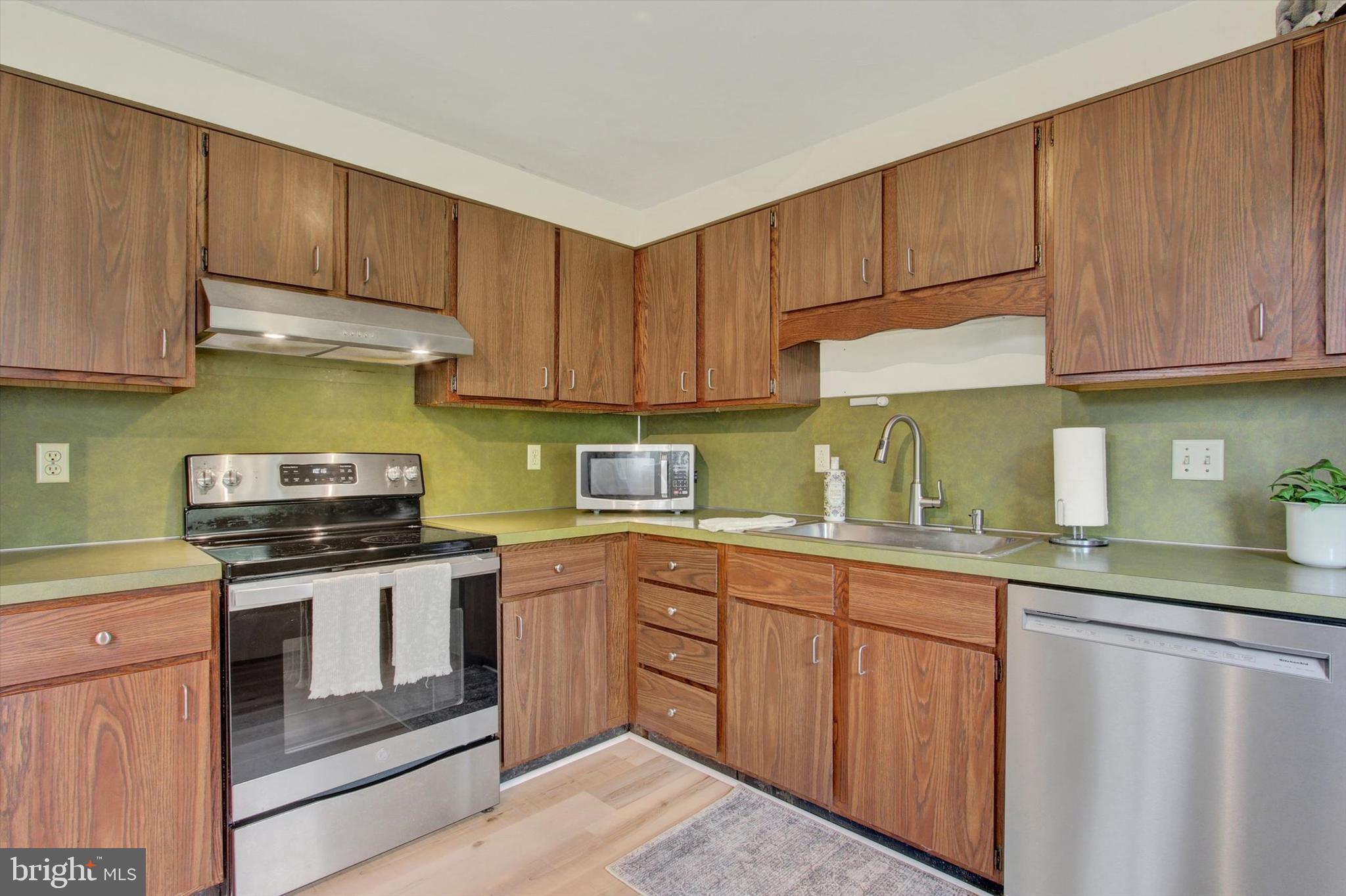 WOODCREST - Residential