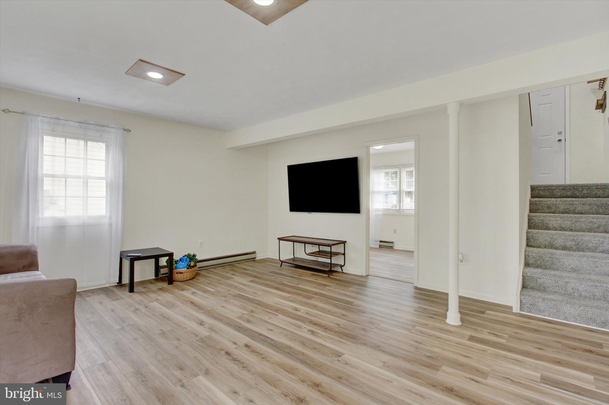 WOODCREST - Residential