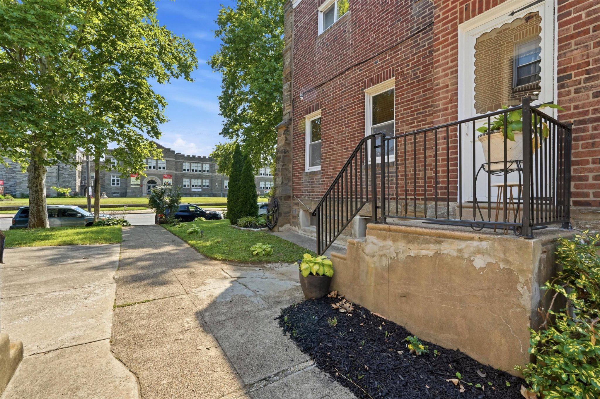 MAYFAIR (WEST) - Residential