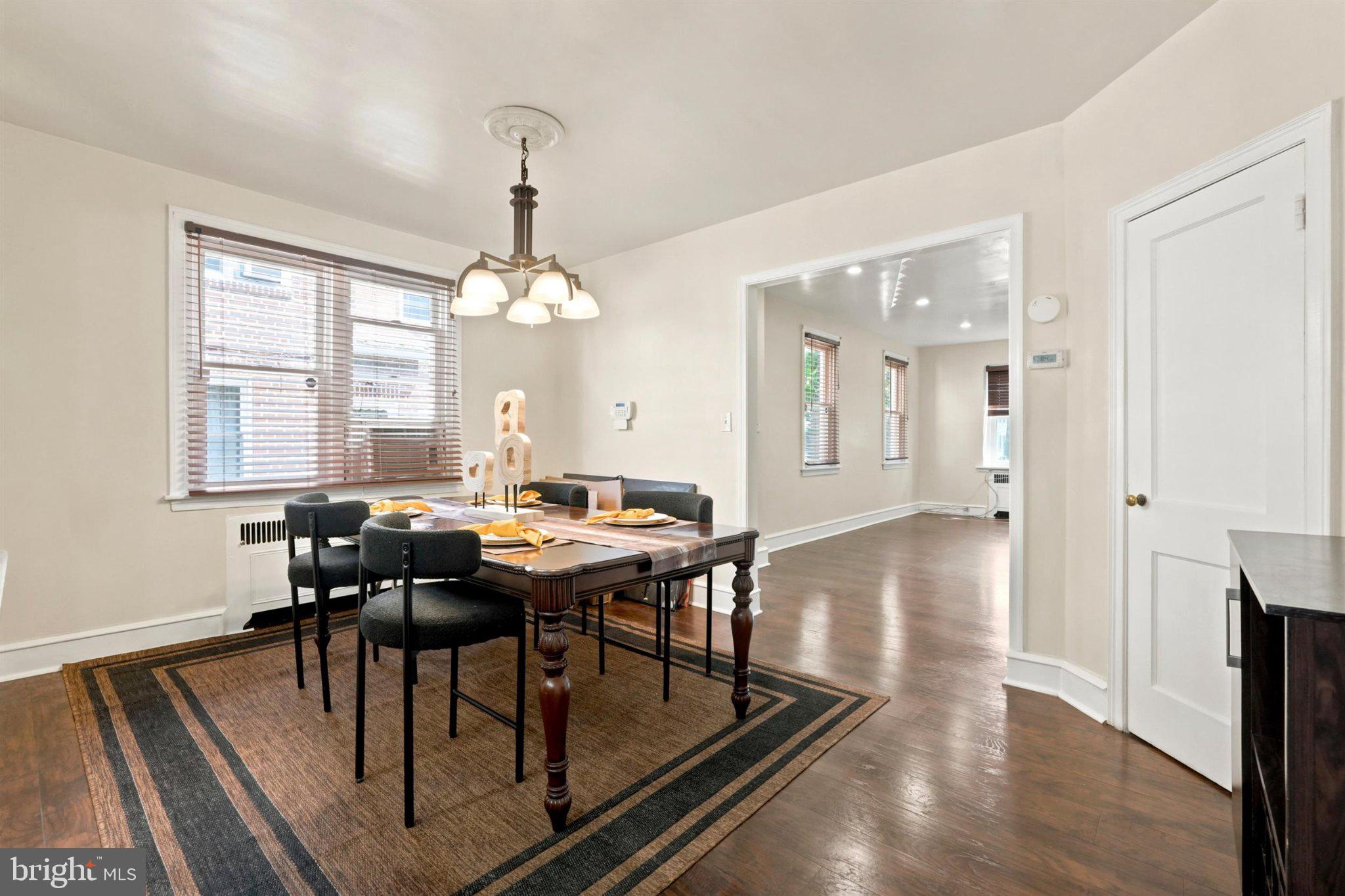 MAYFAIR (WEST) - Residential