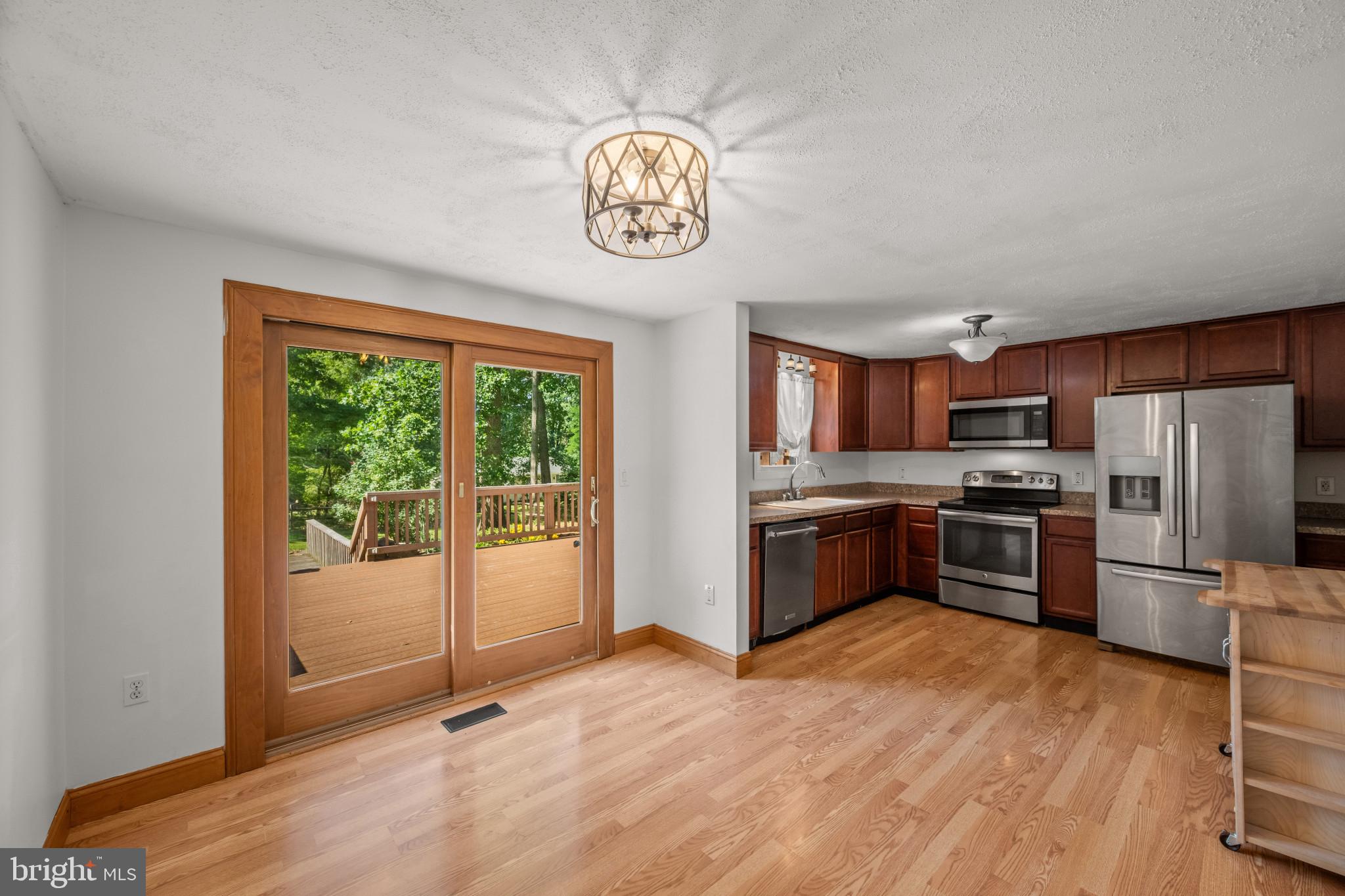 EAST HOPEWELL TWP - Residential