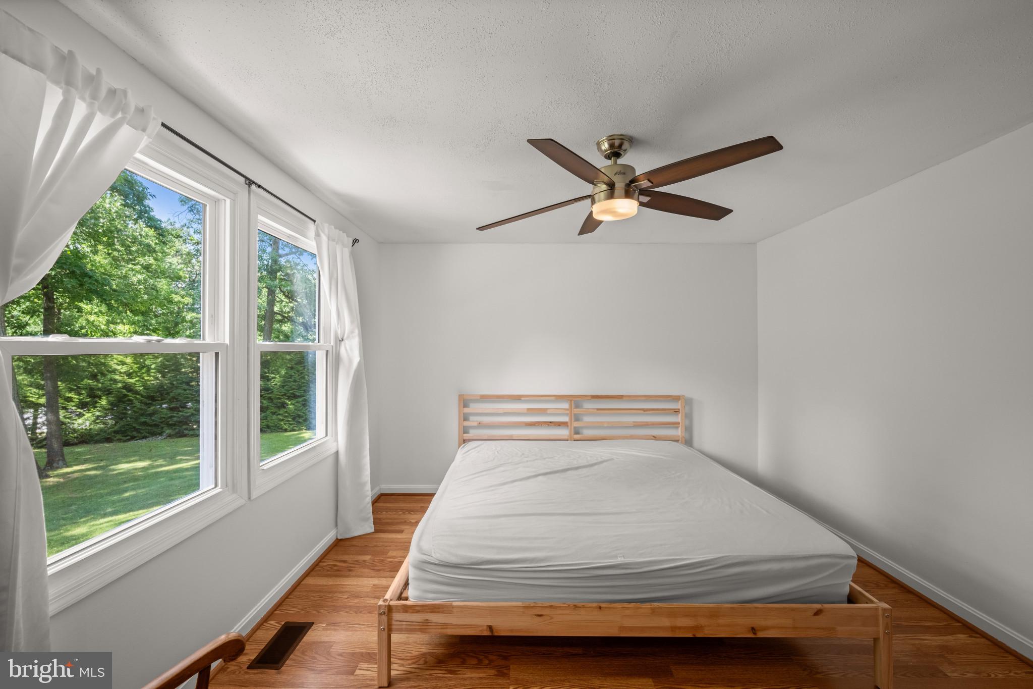EAST HOPEWELL TWP - Residential