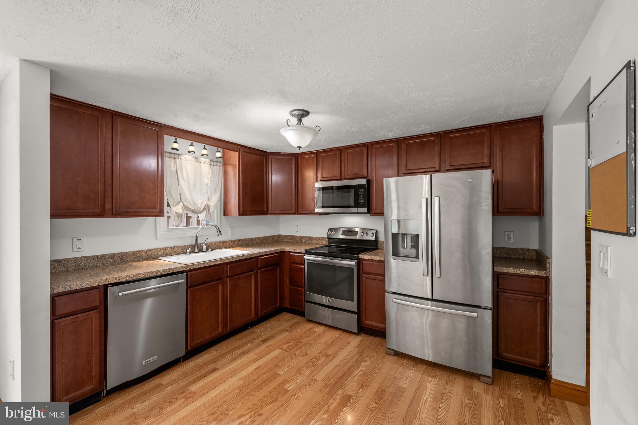 EAST HOPEWELL TWP - Residential