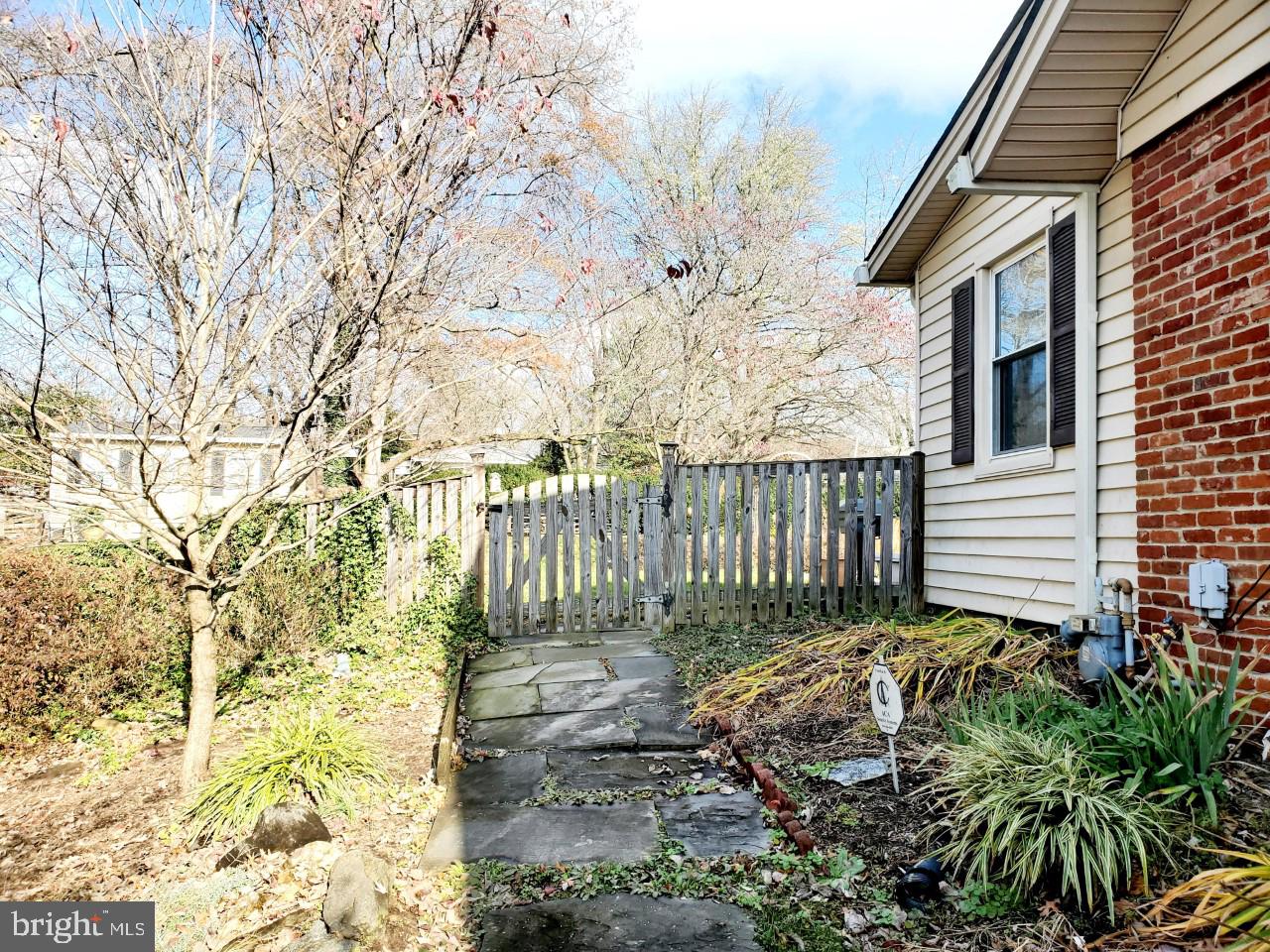 MILL CREEK TOWNE - Residential