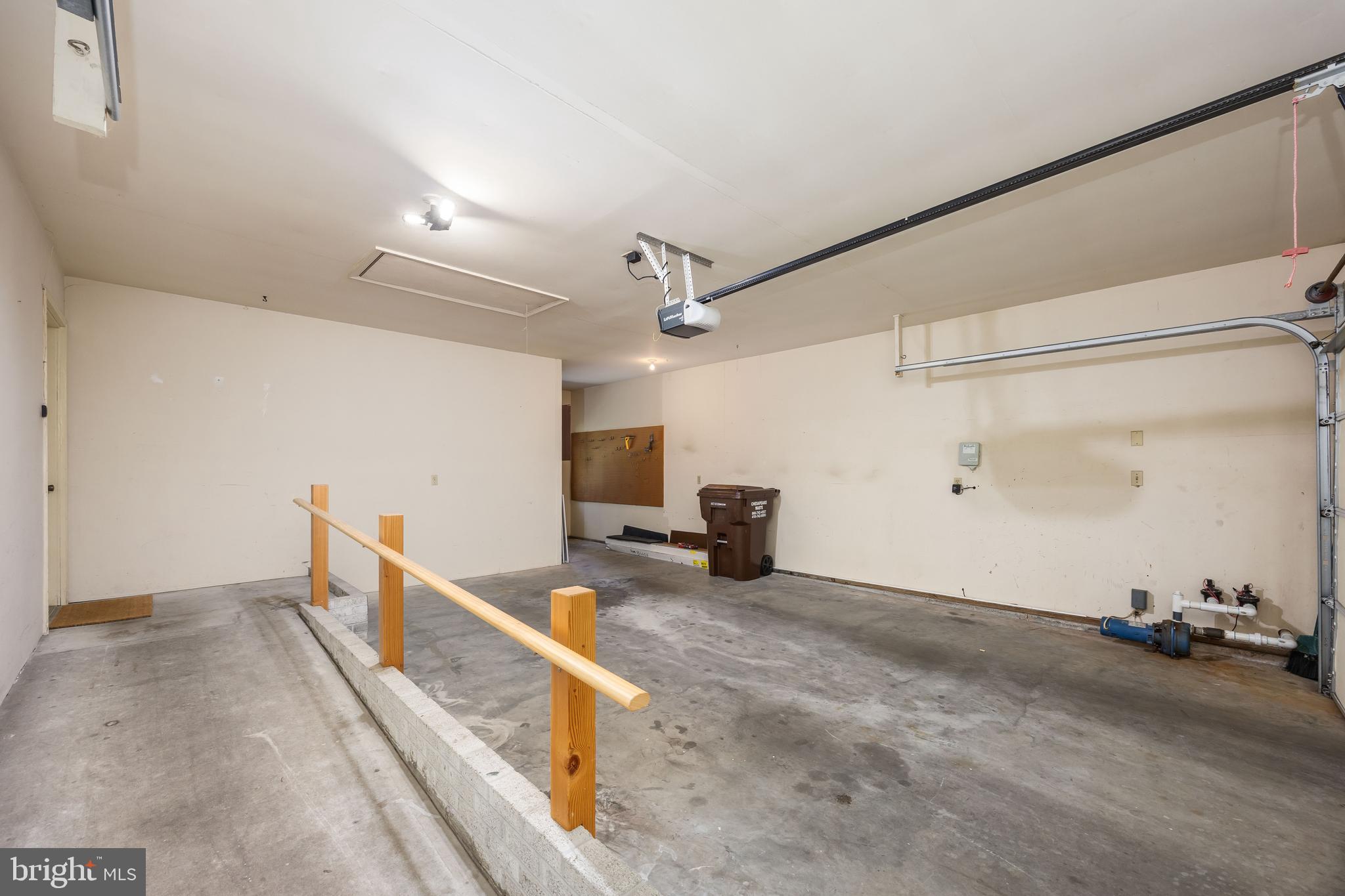 COVERED BRIDGE ESTATES - Residential