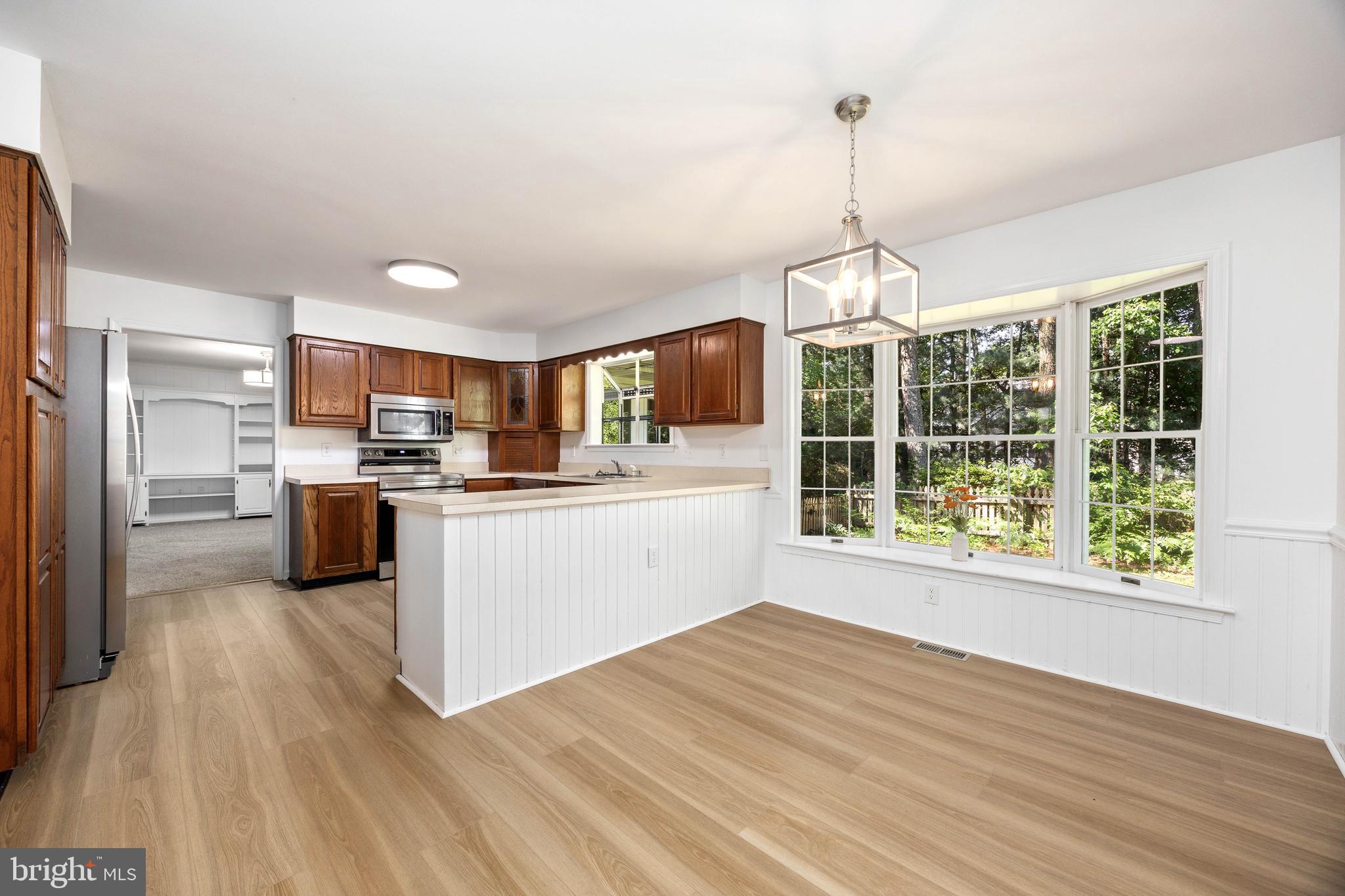 COVERED BRIDGE ESTATES - Residential