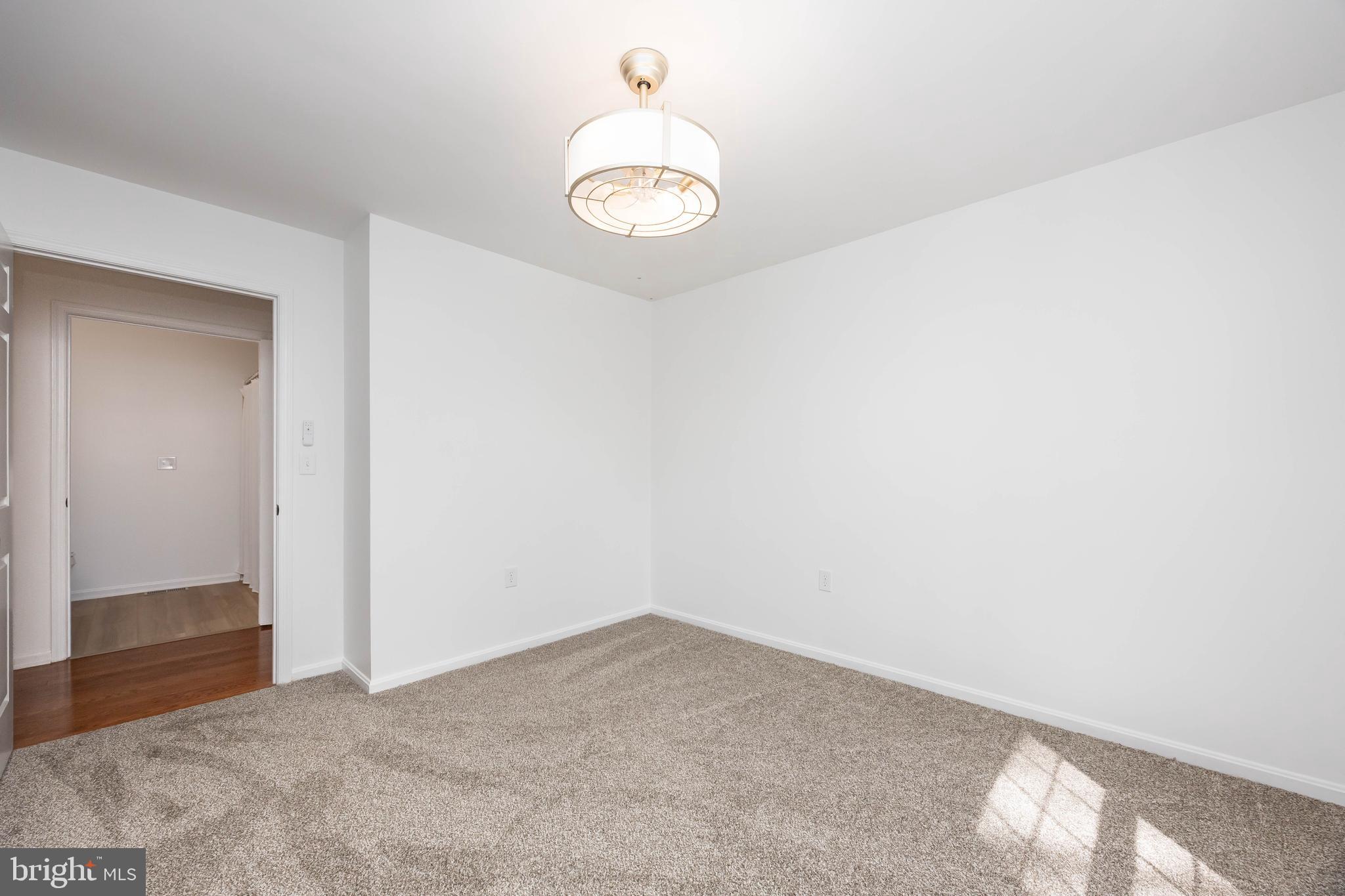 COVERED BRIDGE ESTATES - Residential