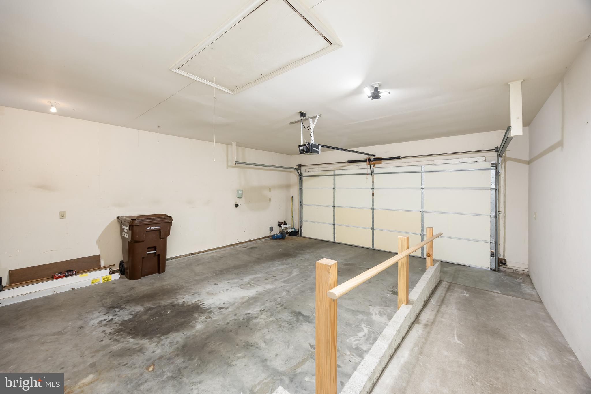 COVERED BRIDGE ESTATES - Residential