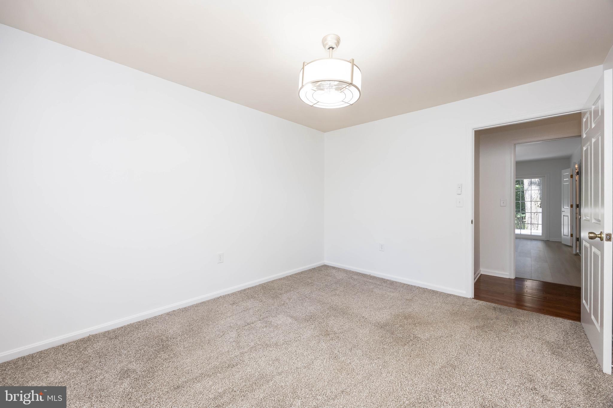 COVERED BRIDGE ESTATES - Residential