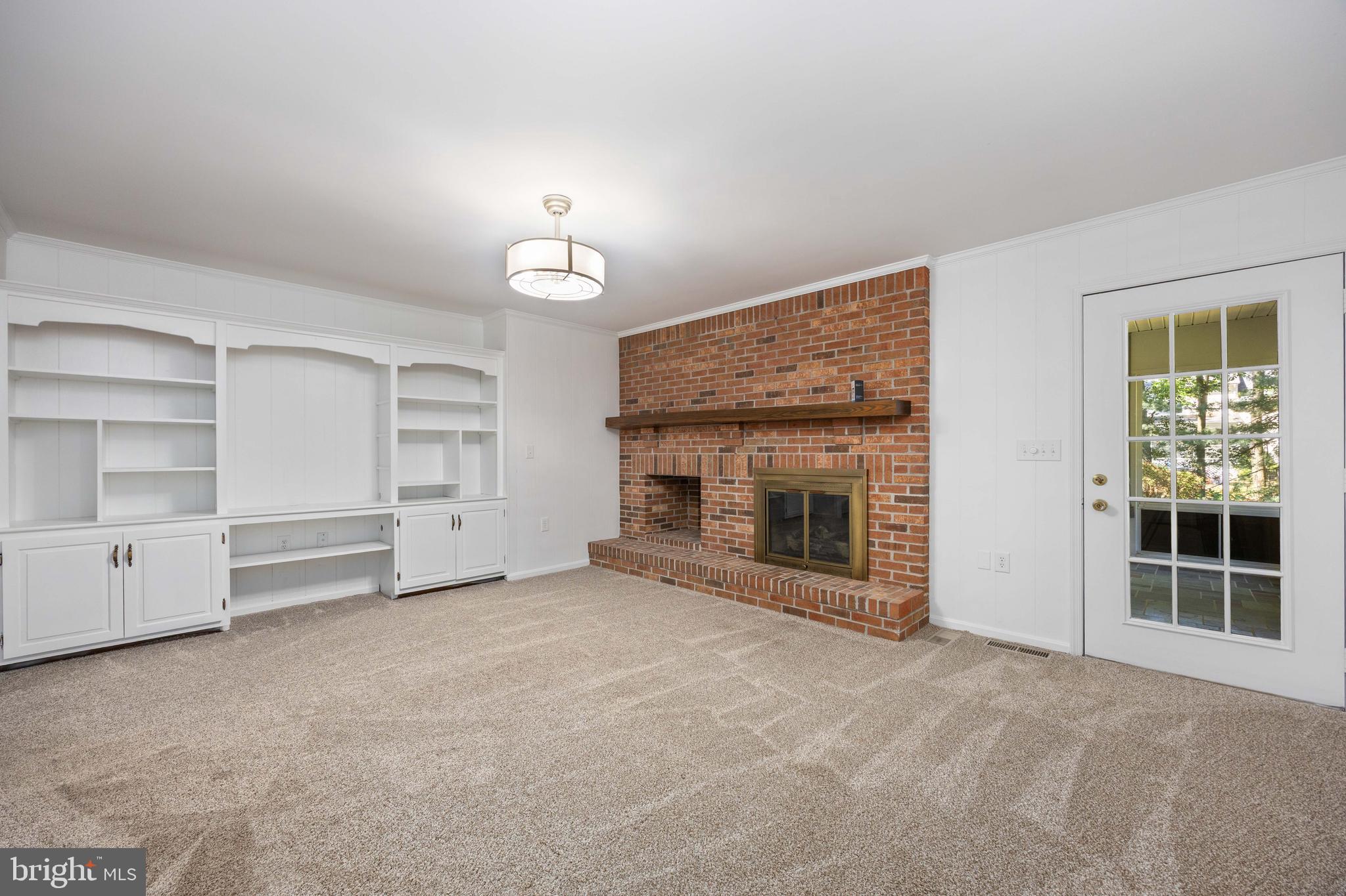 COVERED BRIDGE ESTATES - Residential