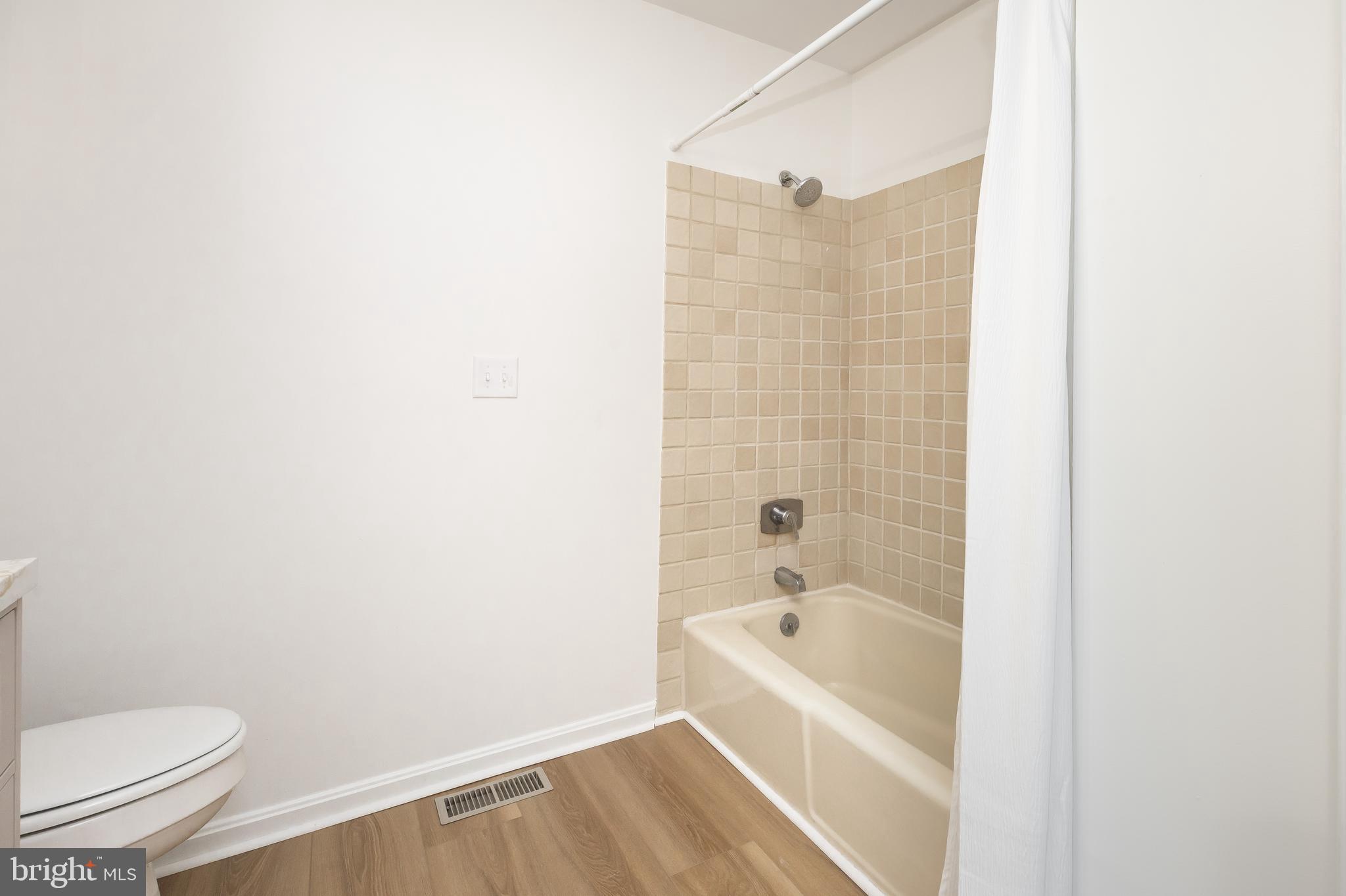 COVERED BRIDGE ESTATES - Residential