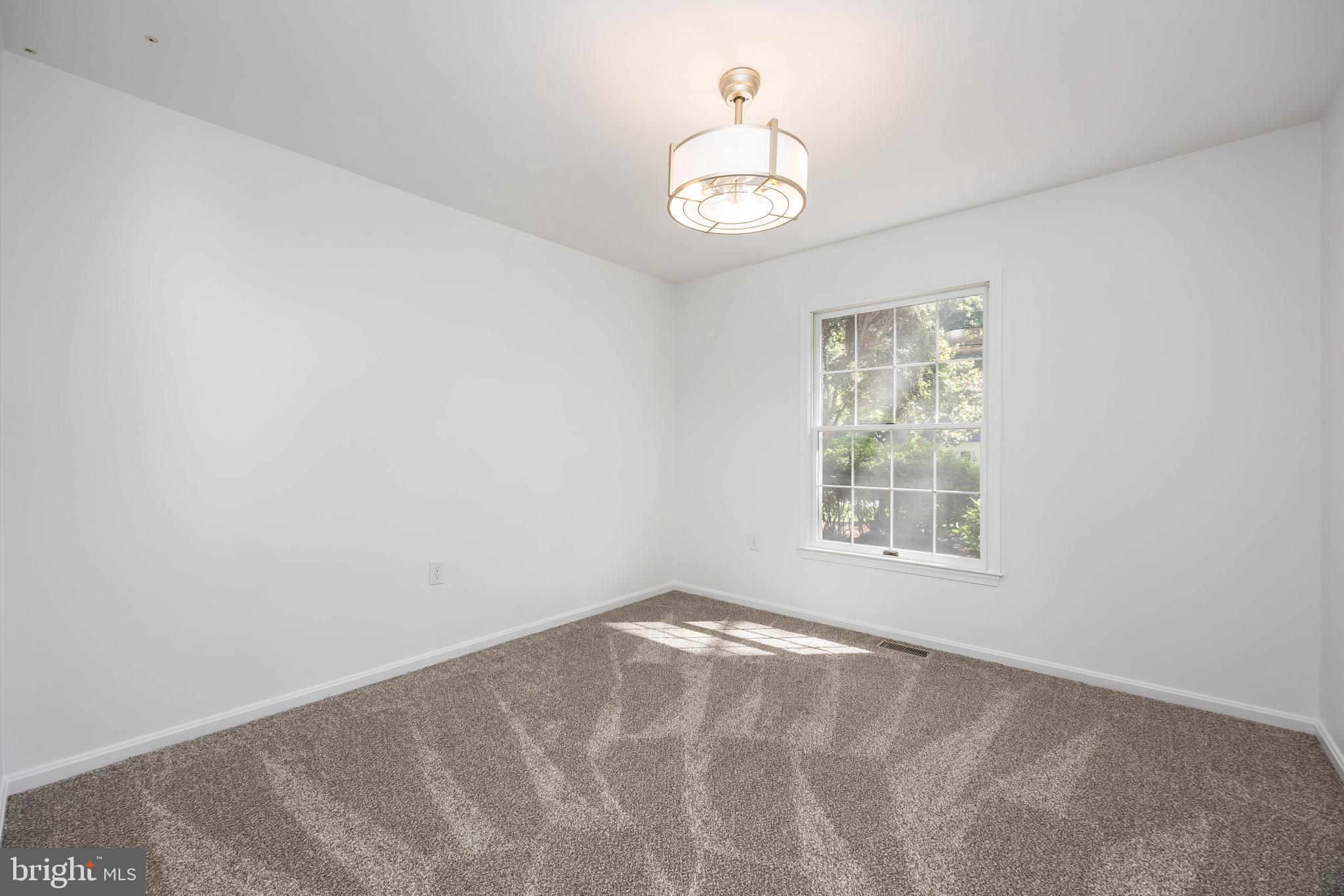 COVERED BRIDGE ESTATES - Residential