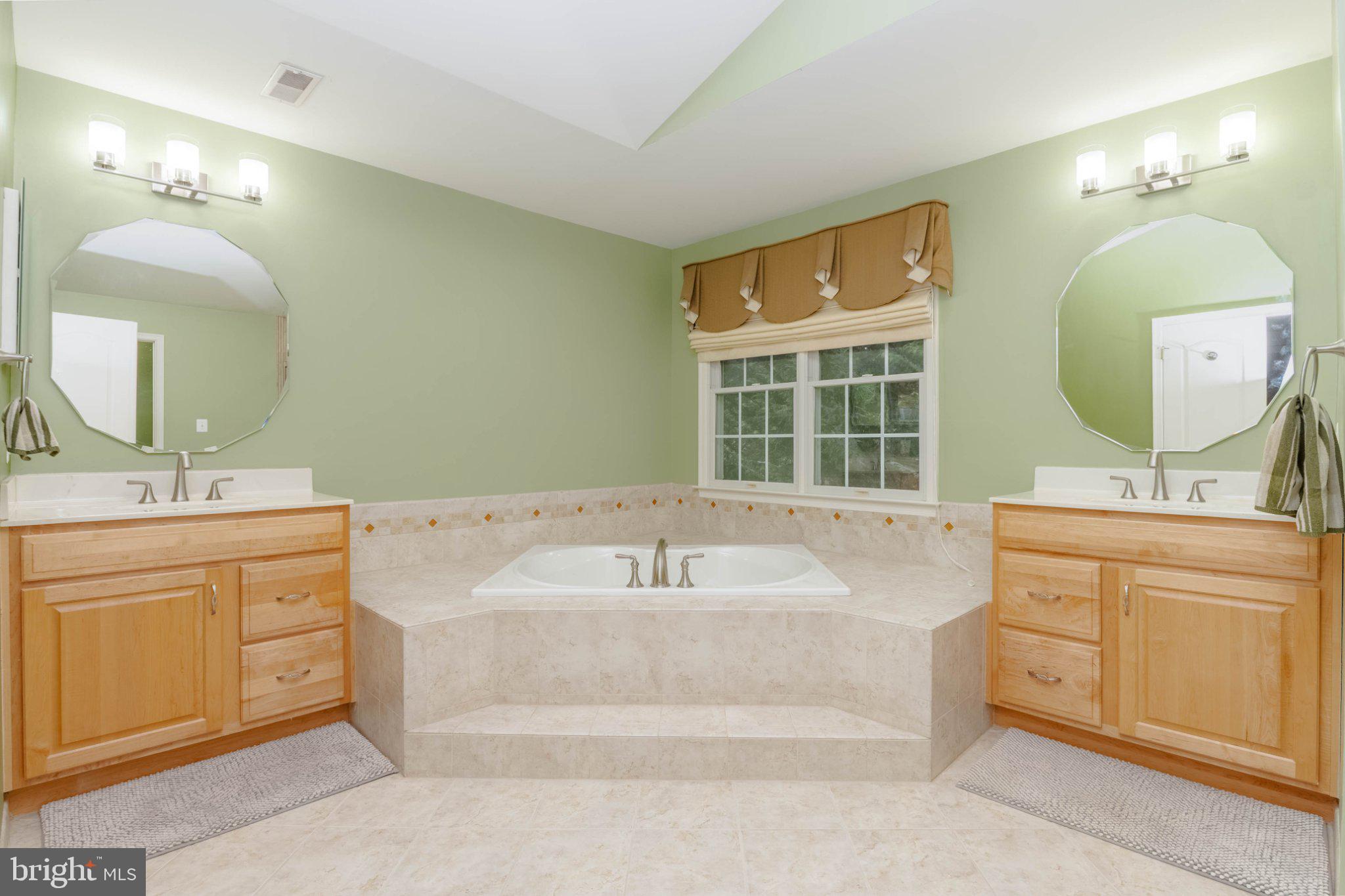 HARFORD GREEN - Residential