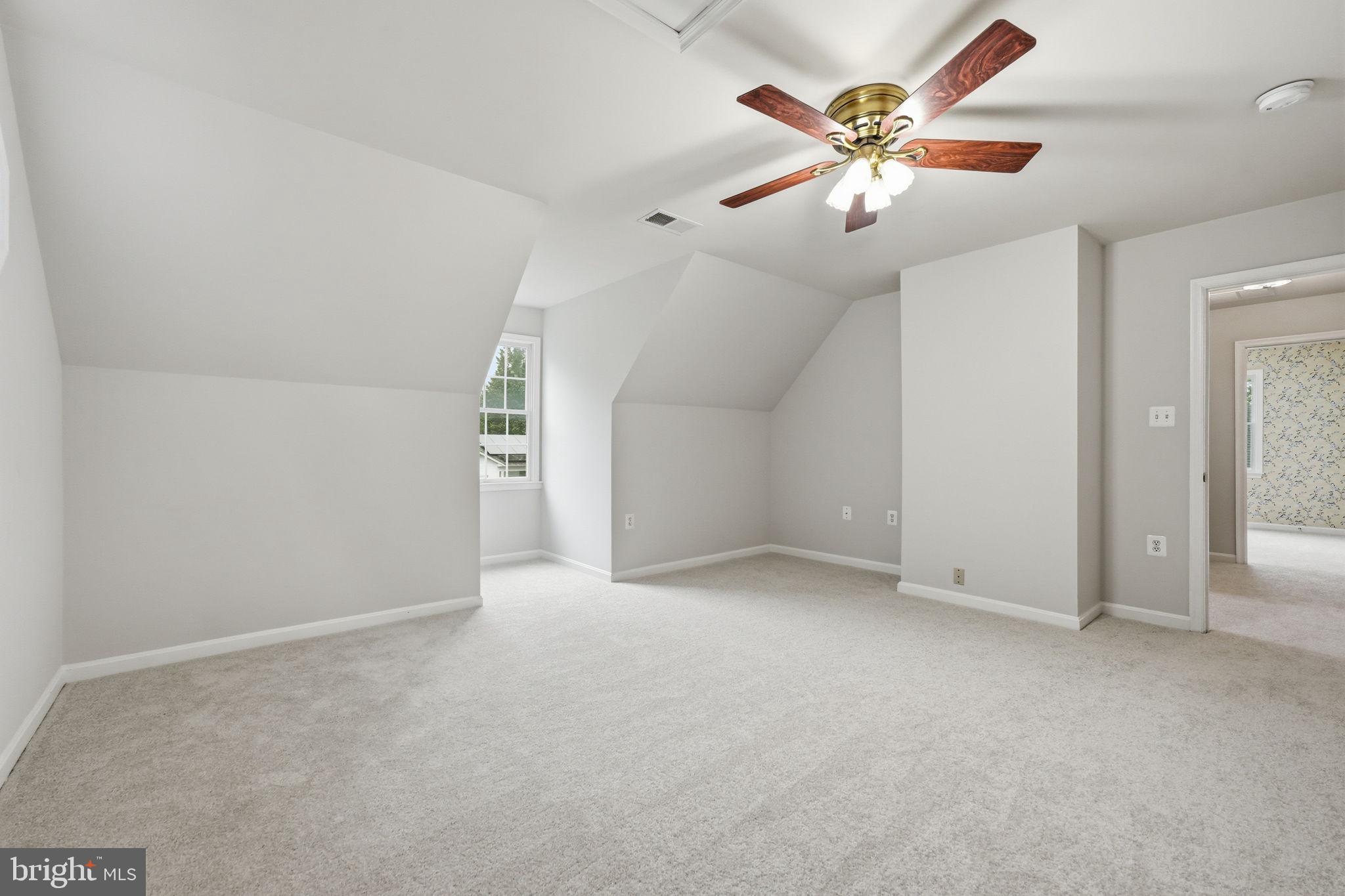 TOWN OF PURCELLVILLE - Residential