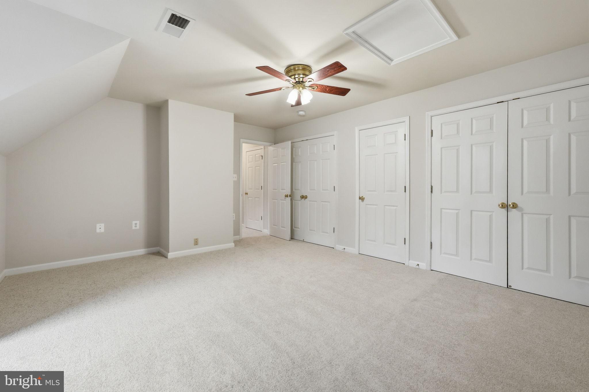 TOWN OF PURCELLVILLE - Residential
