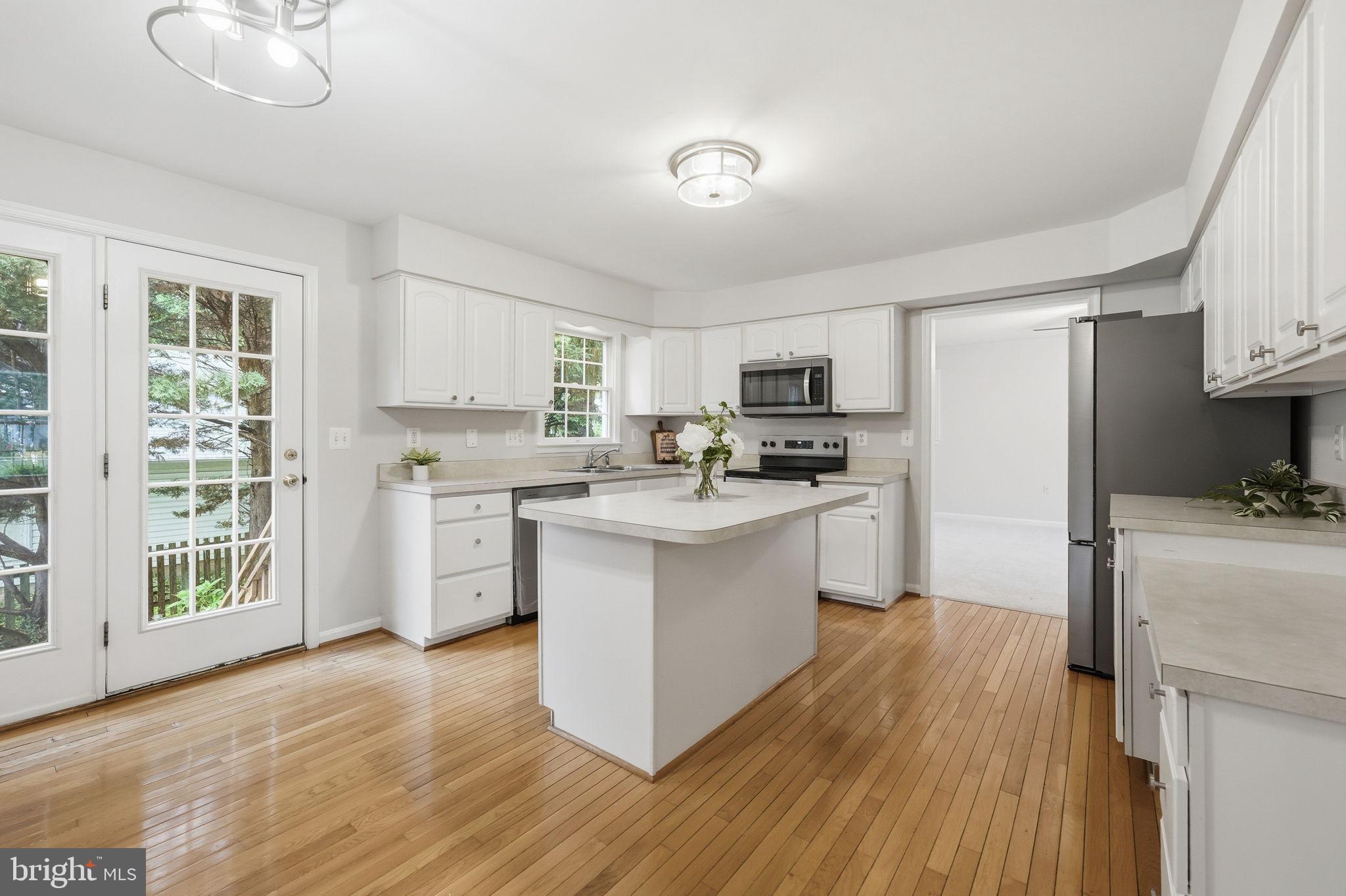 TOWN OF PURCELLVILLE - Residential