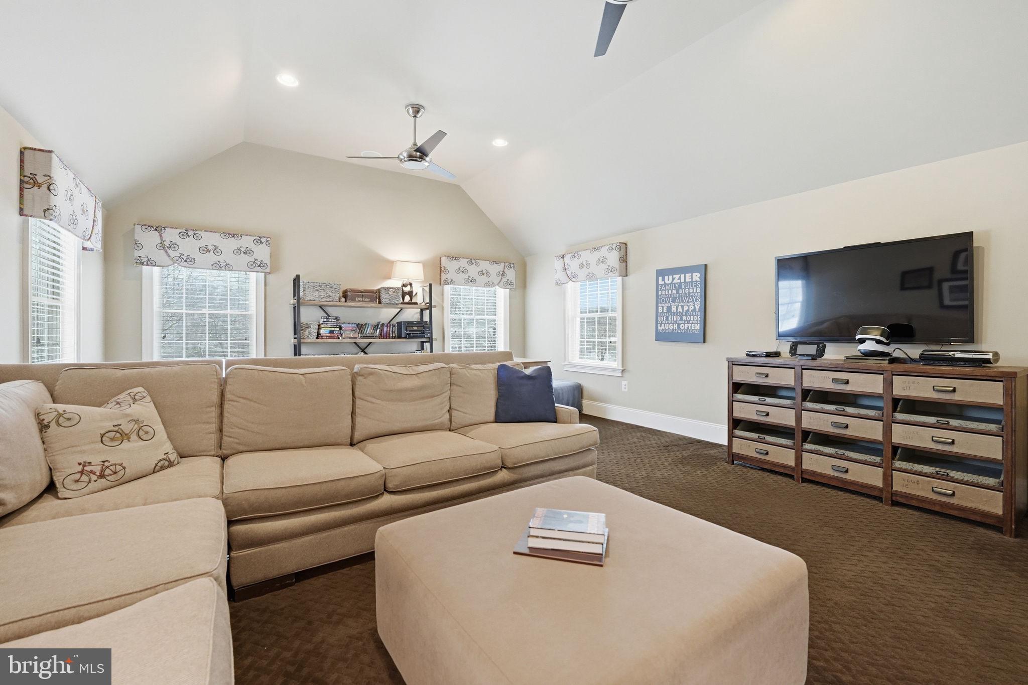 SHENSTONE - Residential