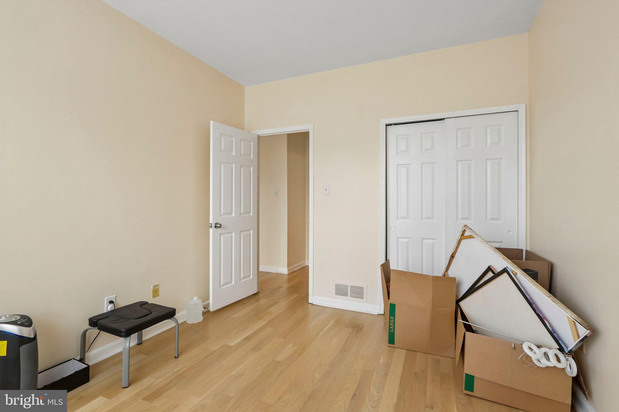 CORNERSTONE - Residential
