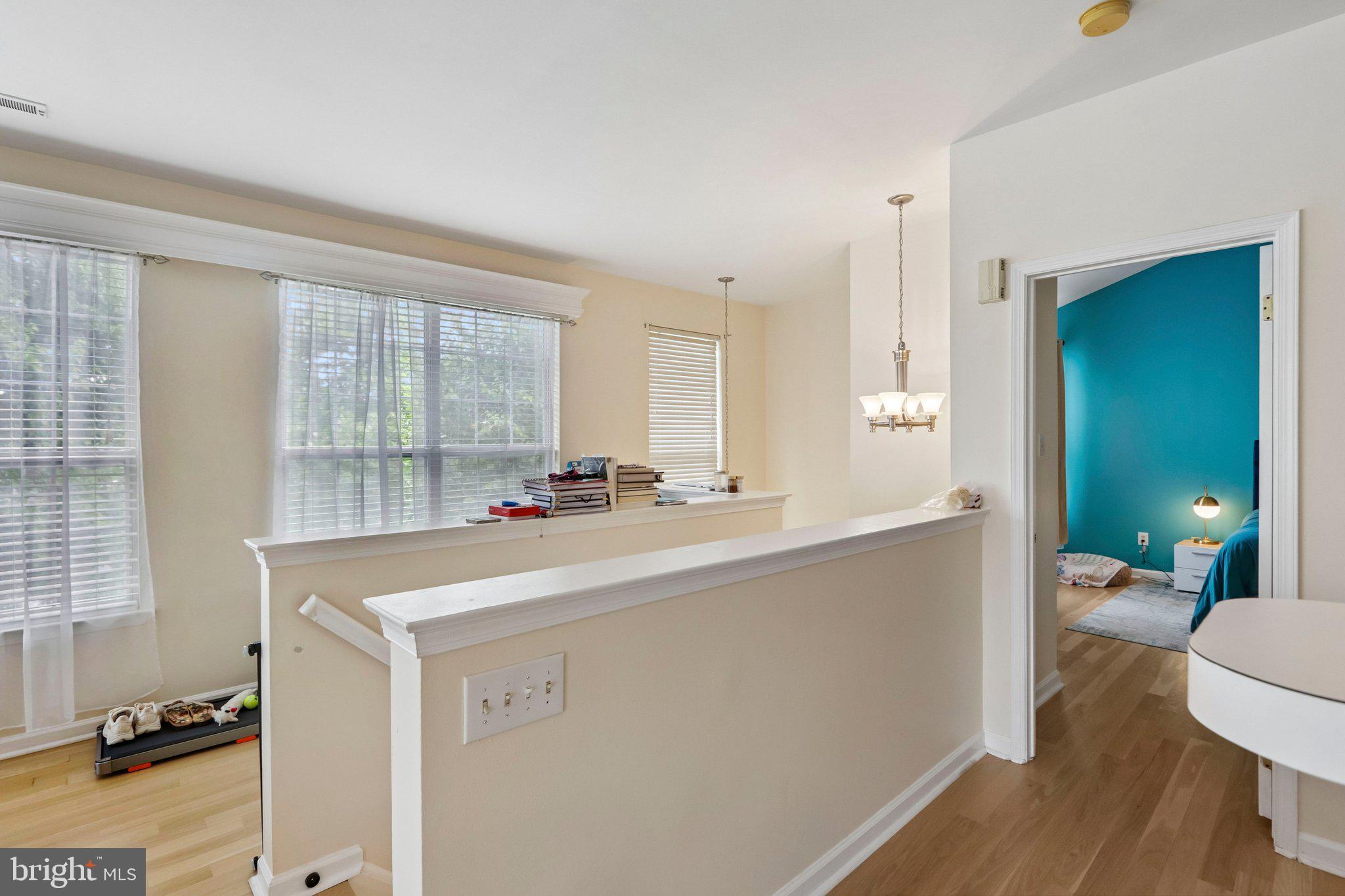 CORNERSTONE - Residential