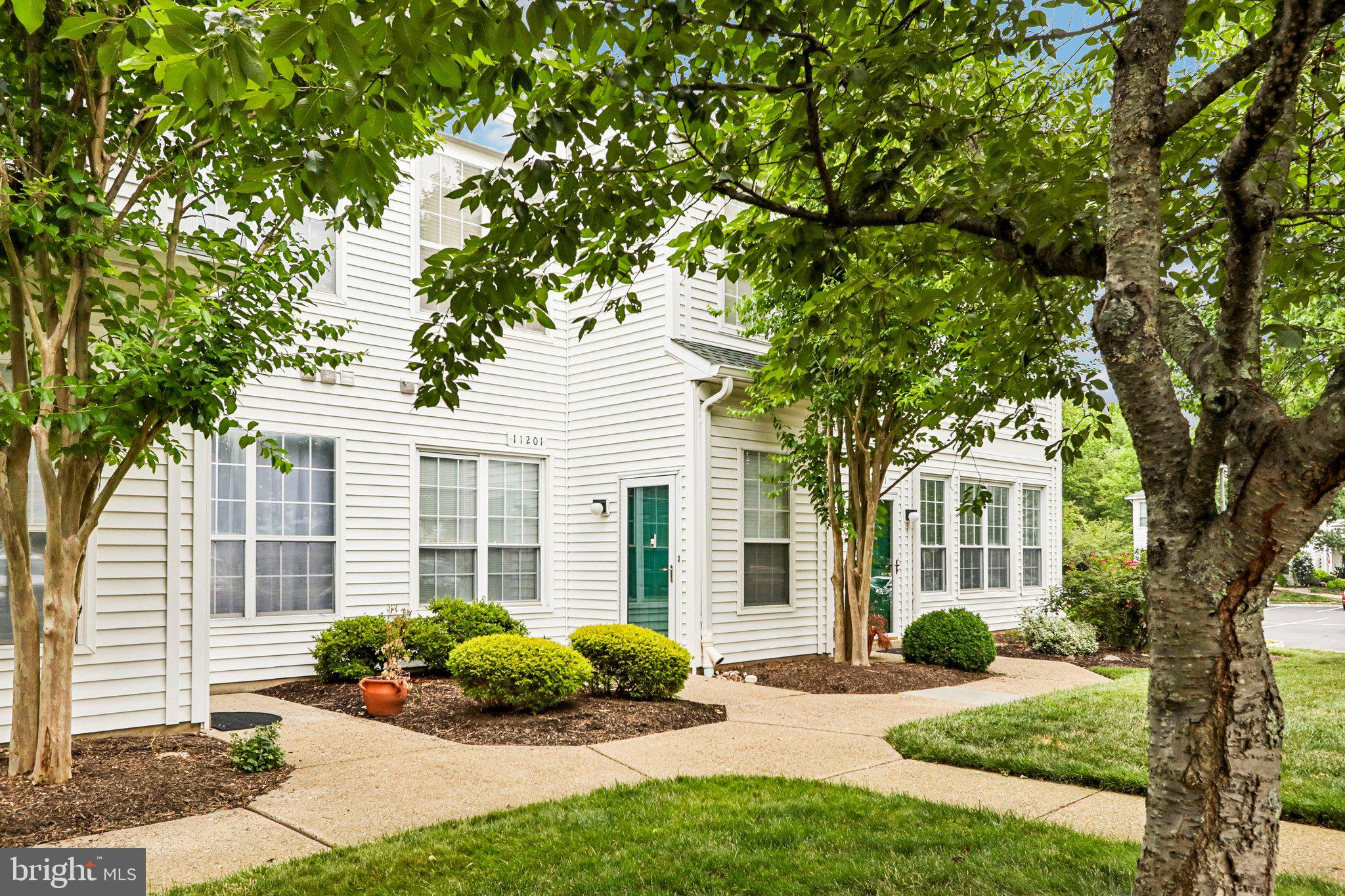 CORNERSTONE - Residential