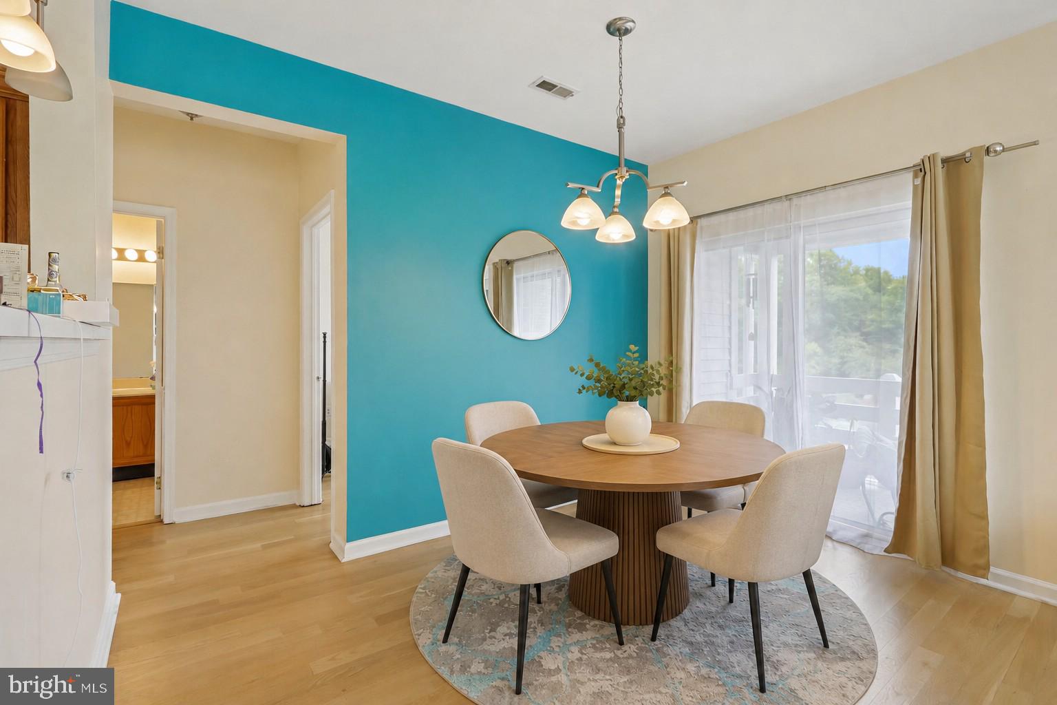 CORNERSTONE - Residential