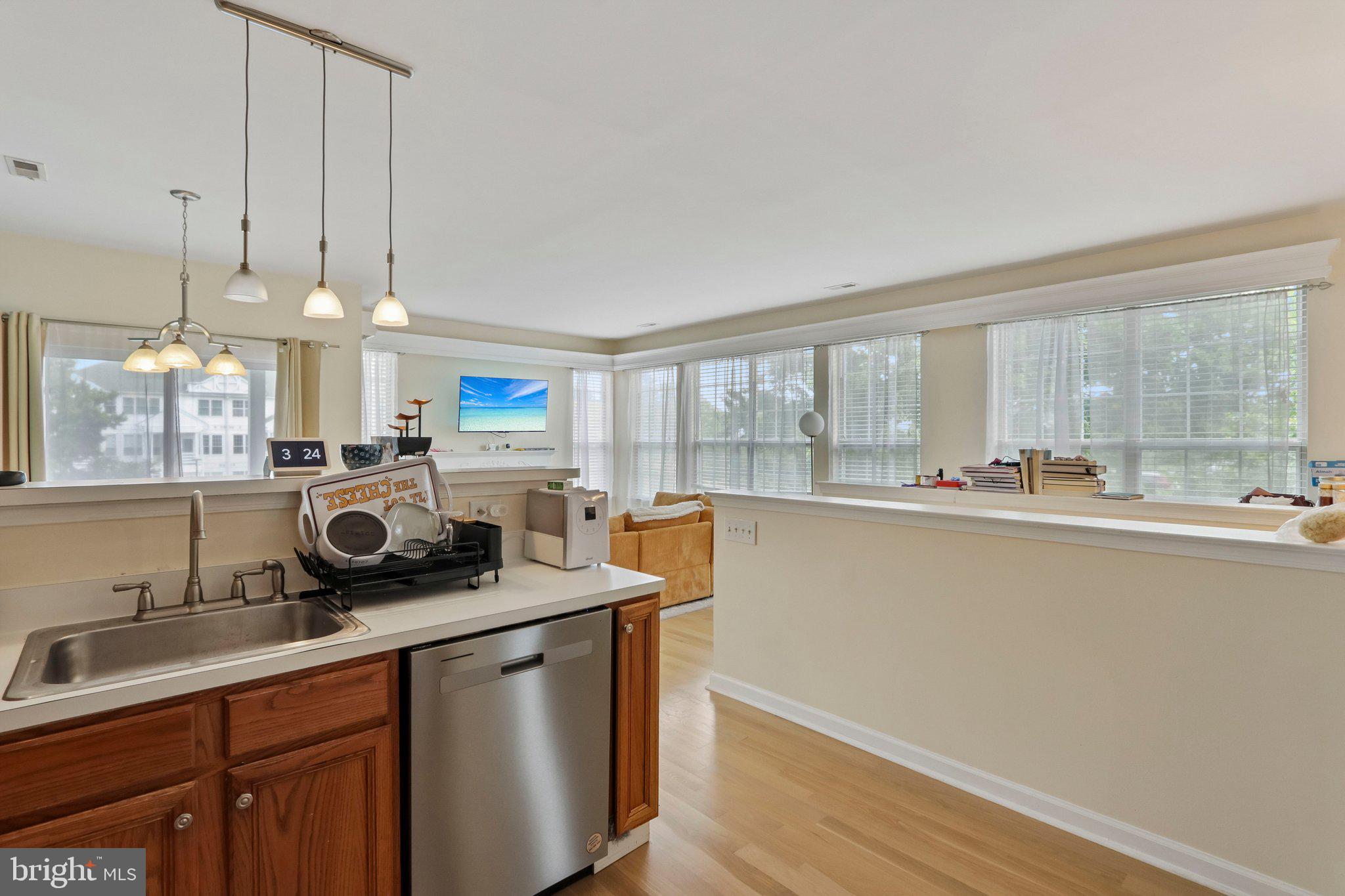 CORNERSTONE - Residential